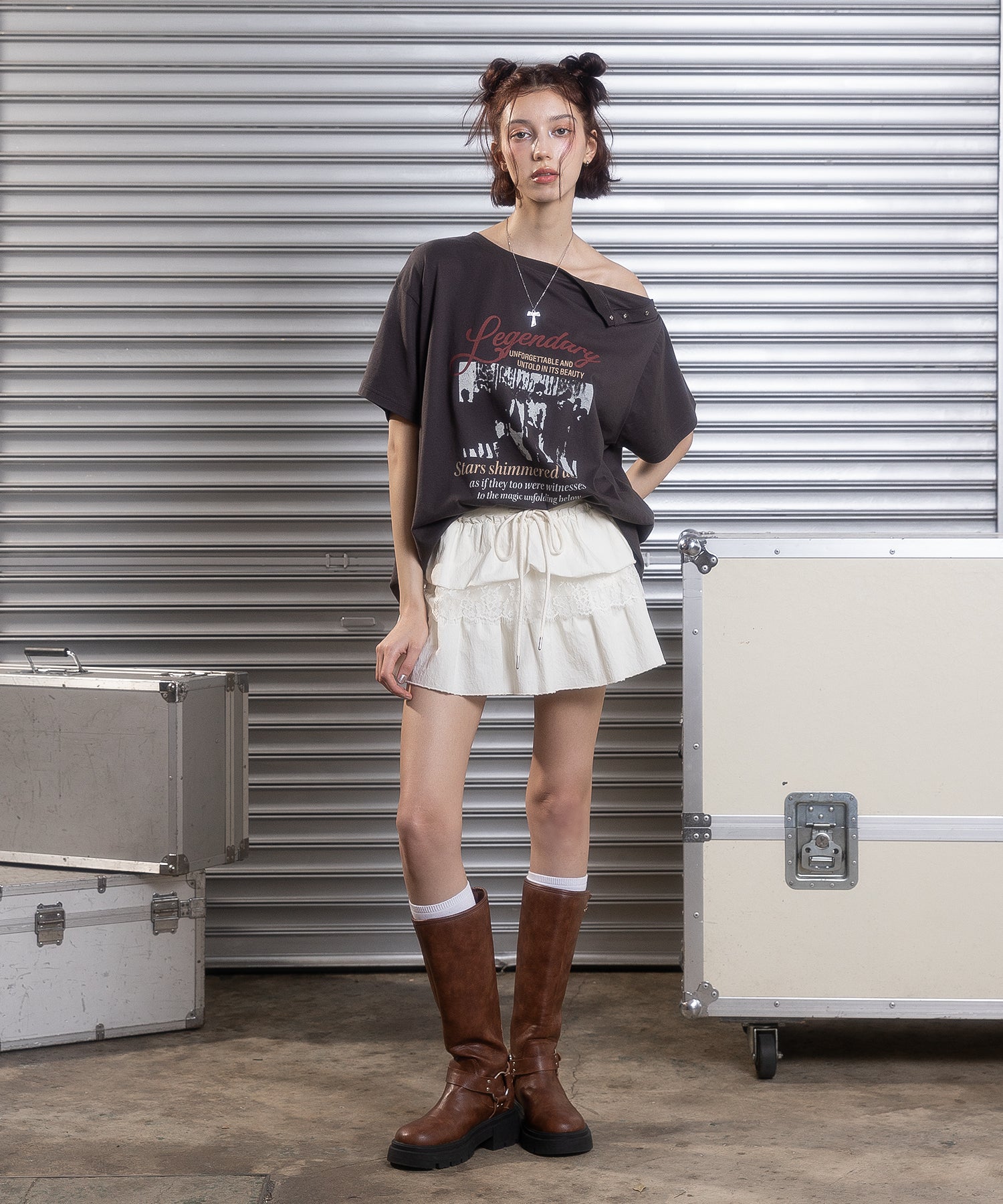 MODEL:172cm/COLOR:WHITE/SIZE:F