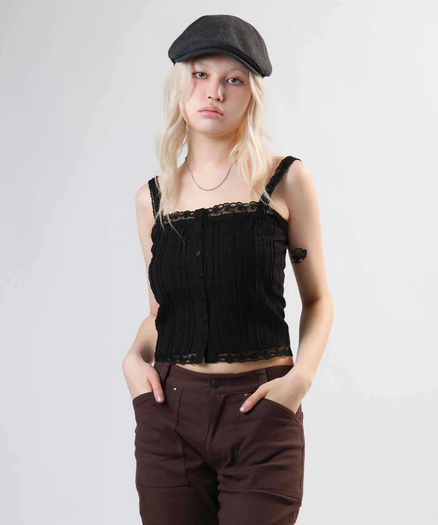 MODEL:170cm/COLOR:BLACK/SIZE:F