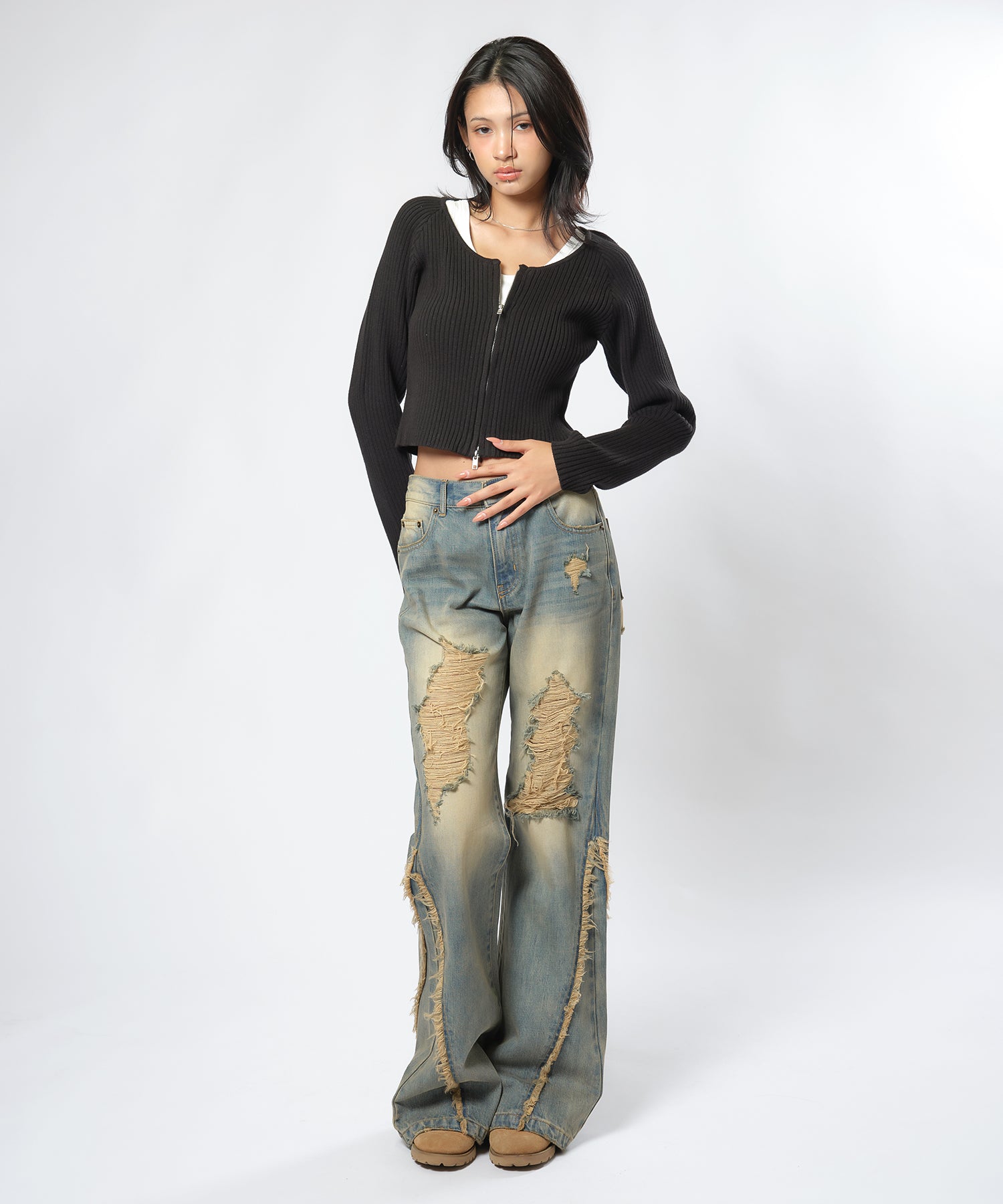 MODEL:170cm/COLOR:BLACK/SIZE:F