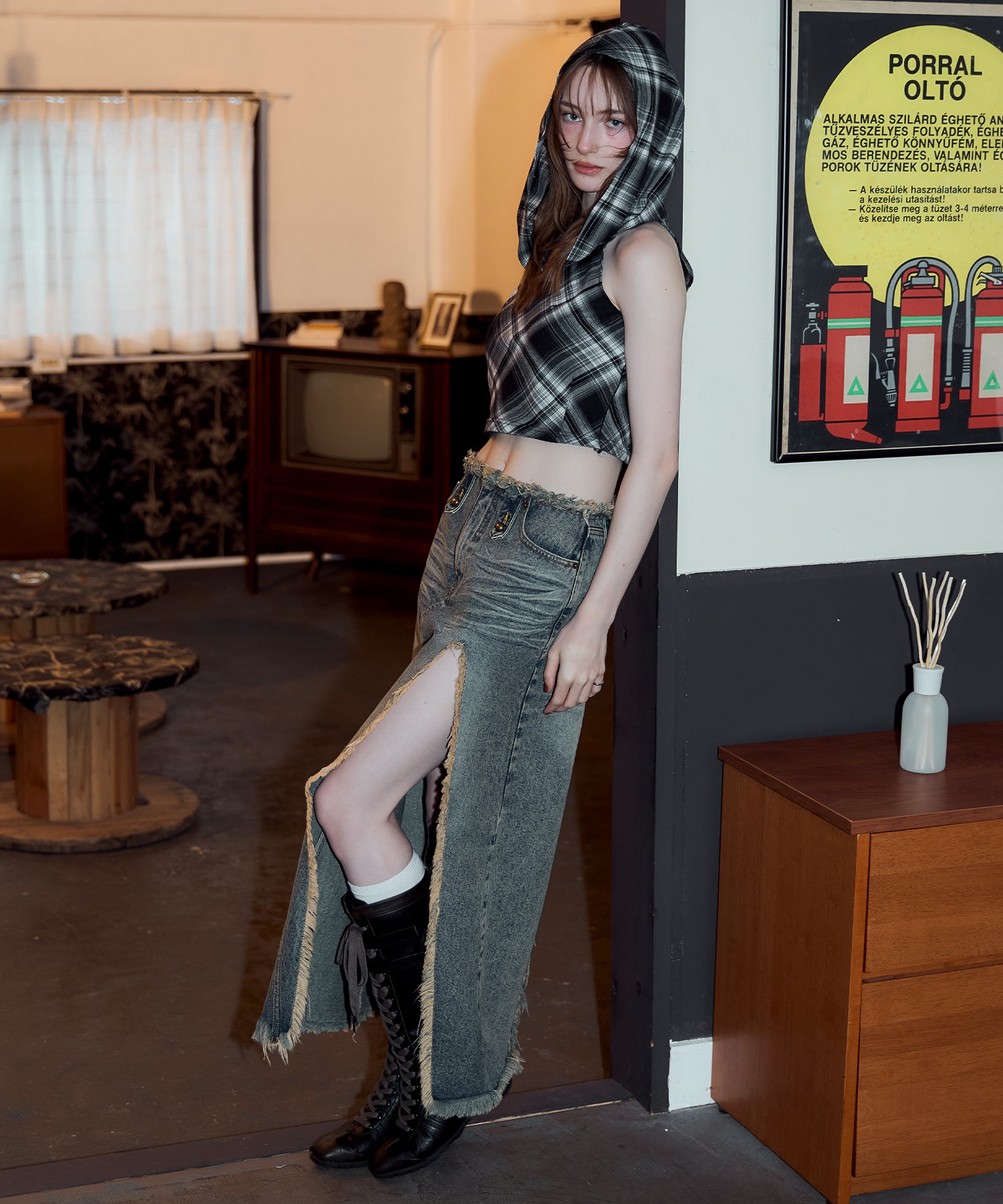 MODEL:174cm/COLOR:BLACK/SIZE:F