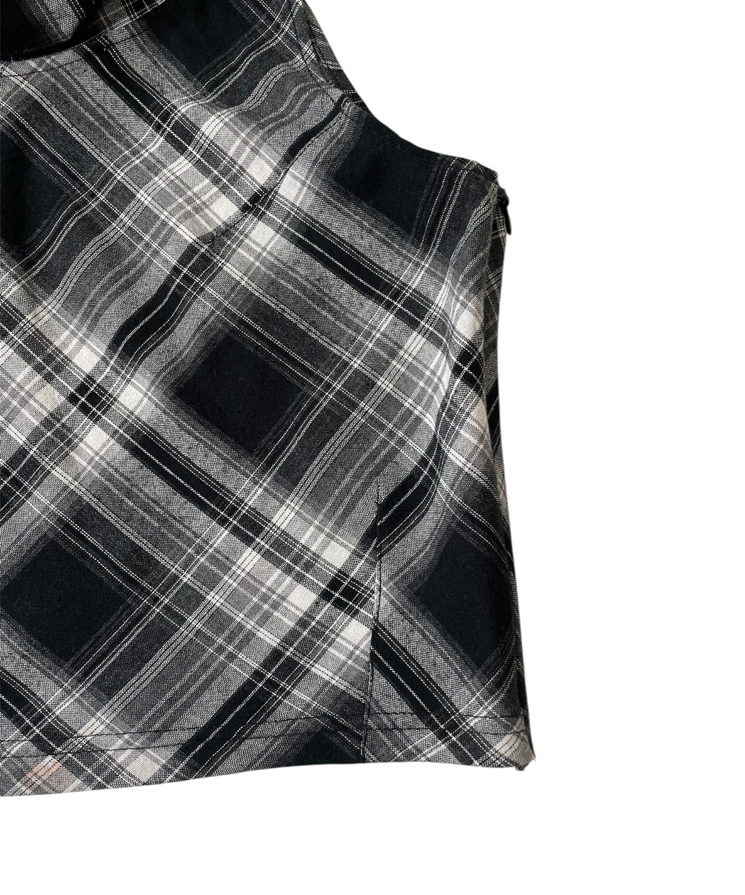 フーデッドドレープチェックタンク