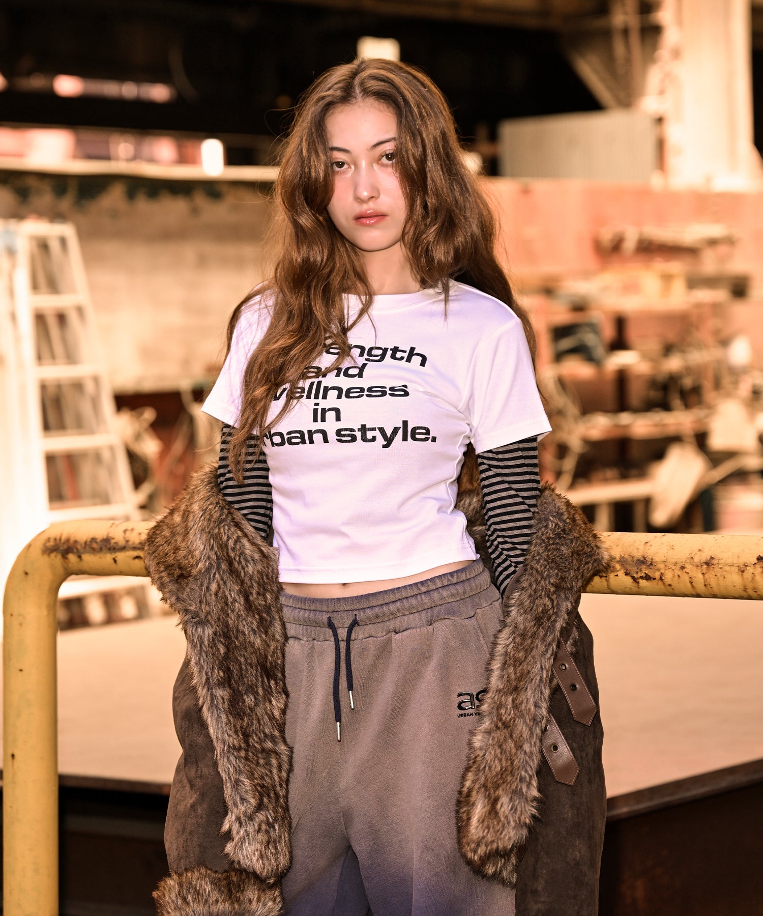 MODEL:163cm/COLOR:WHITE/SIZE:F