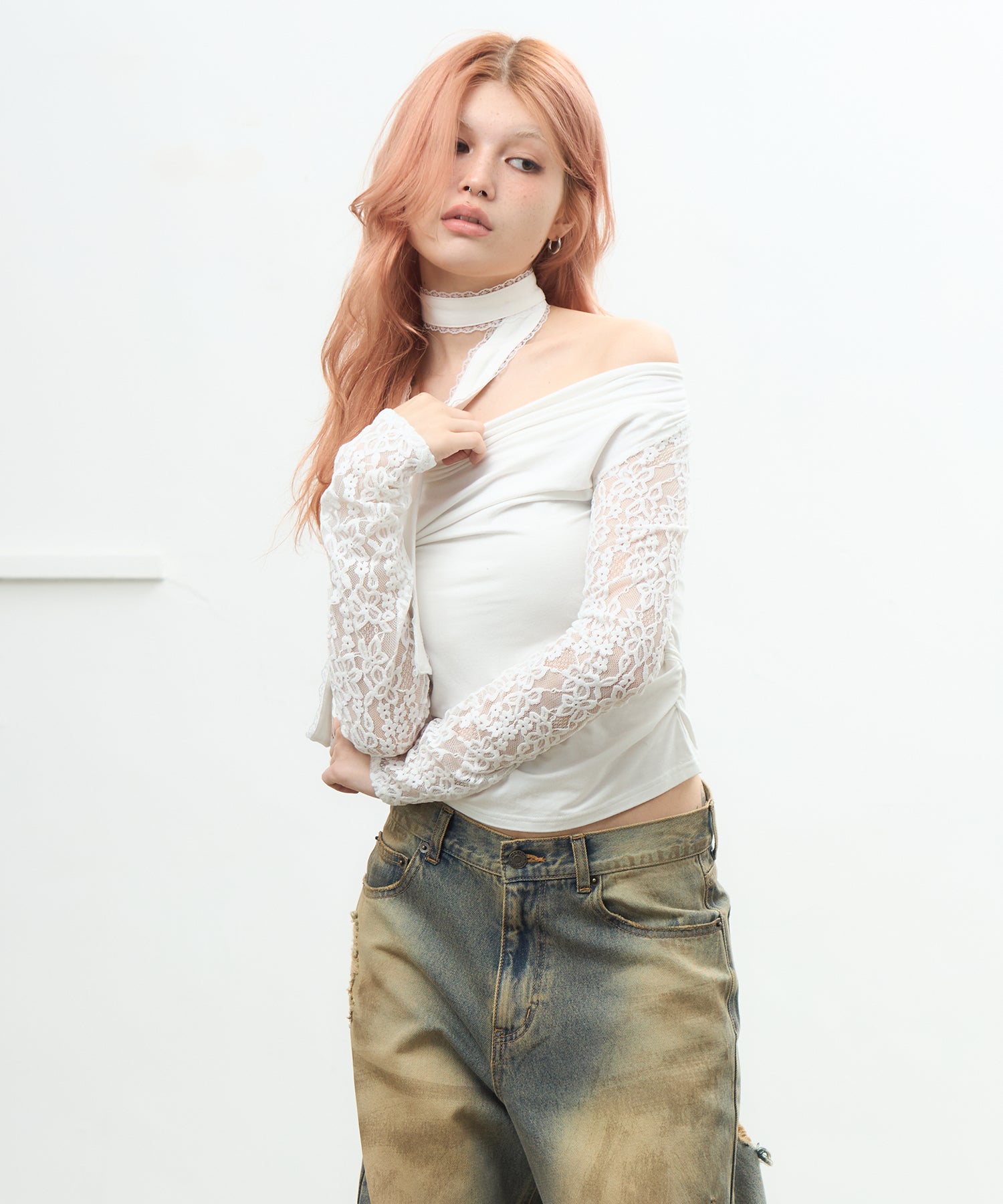 MODEL:170cm/COLOR:WHITE/SIZE:F