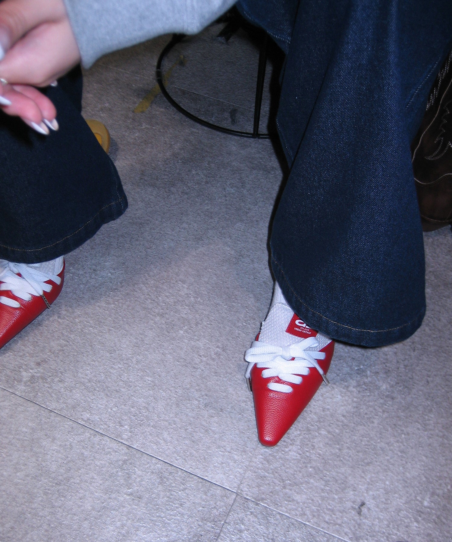 COLOR:RED/SIZE:M