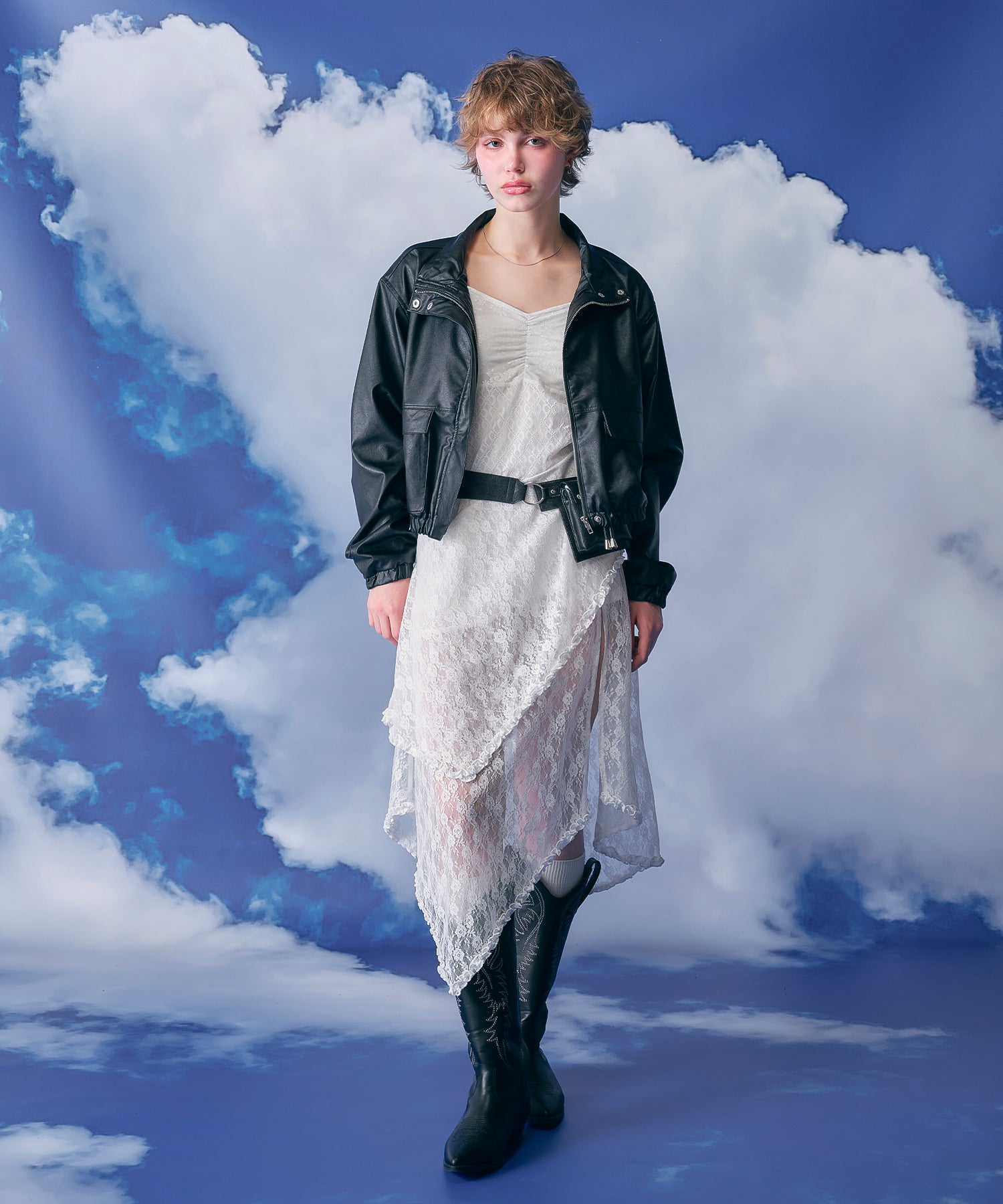 MODEL:170cm/COLOR:BLACK/SIZE:F