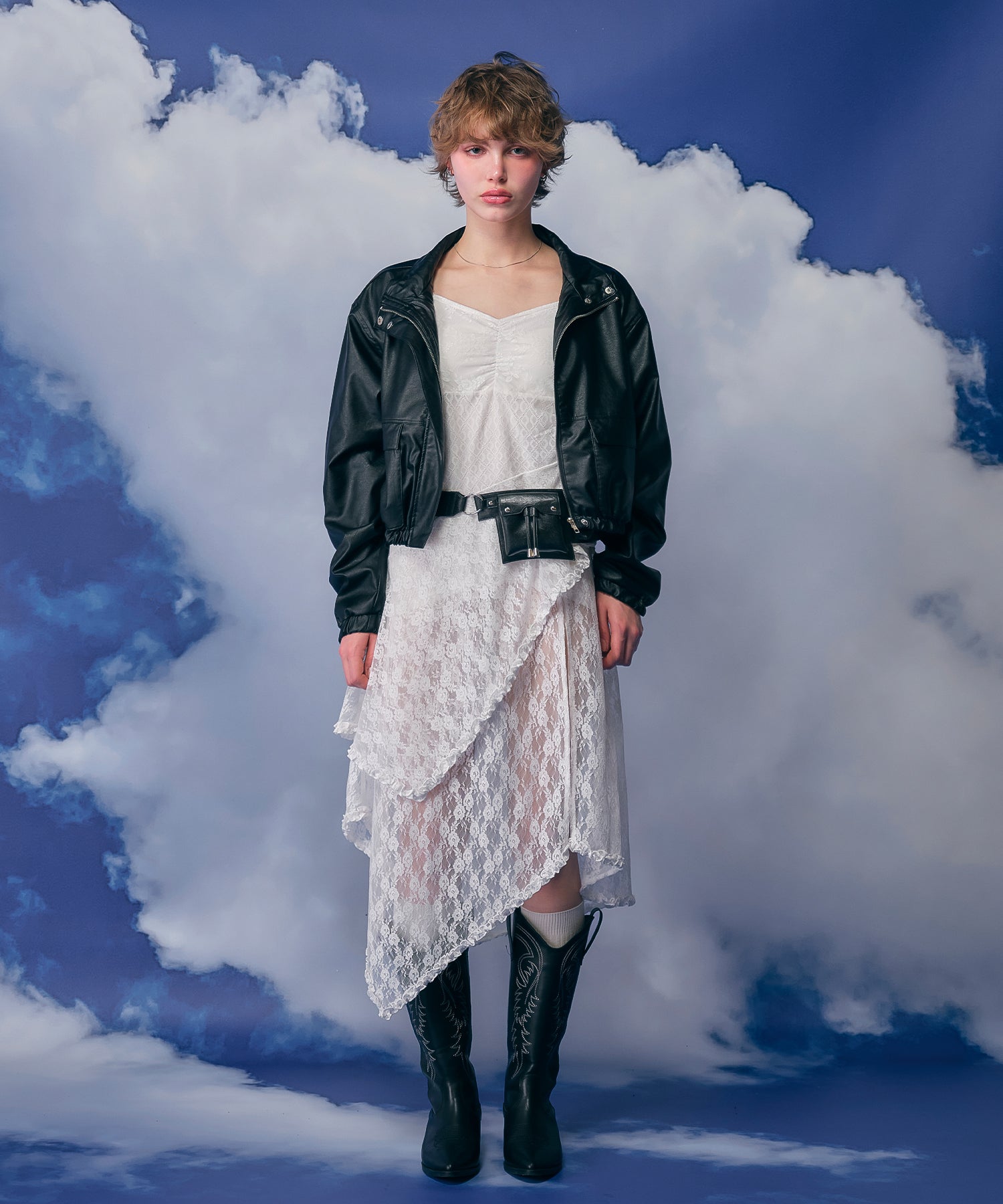 MODEL:170cm/COLOR:BLACK/SIZE:F