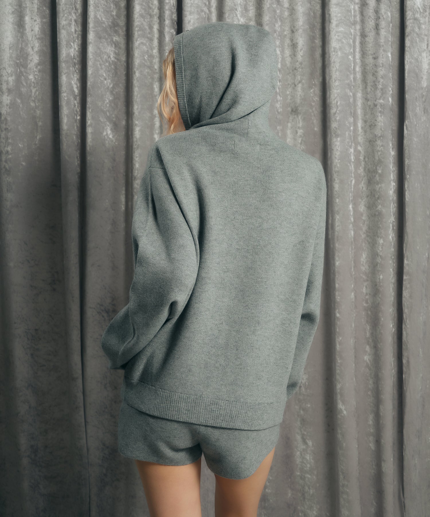 MODEL:170cm/COLOR:GRAY/SIZE:F