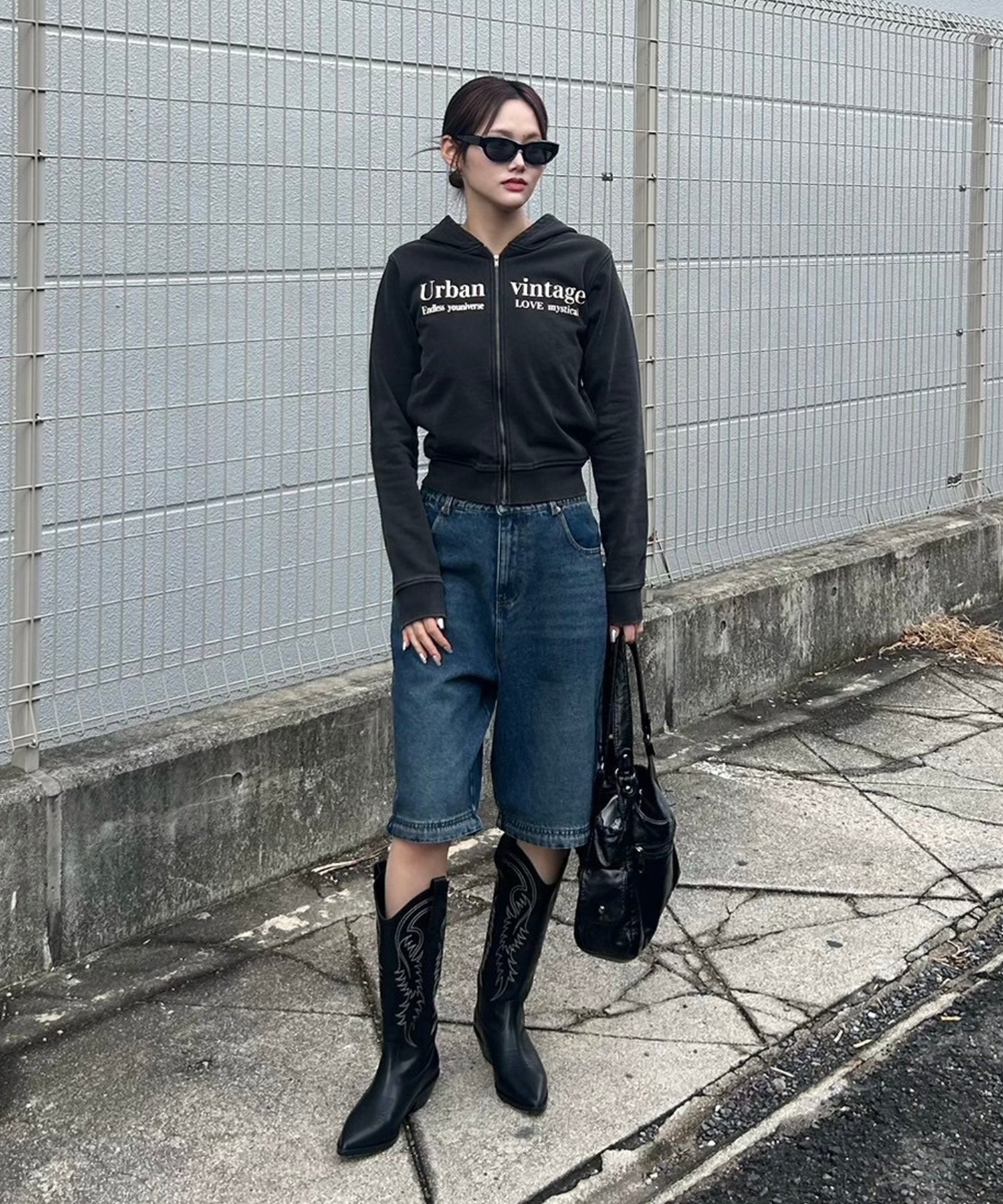 STAFF:167cm/COLOR:BLACK/SIZE:F