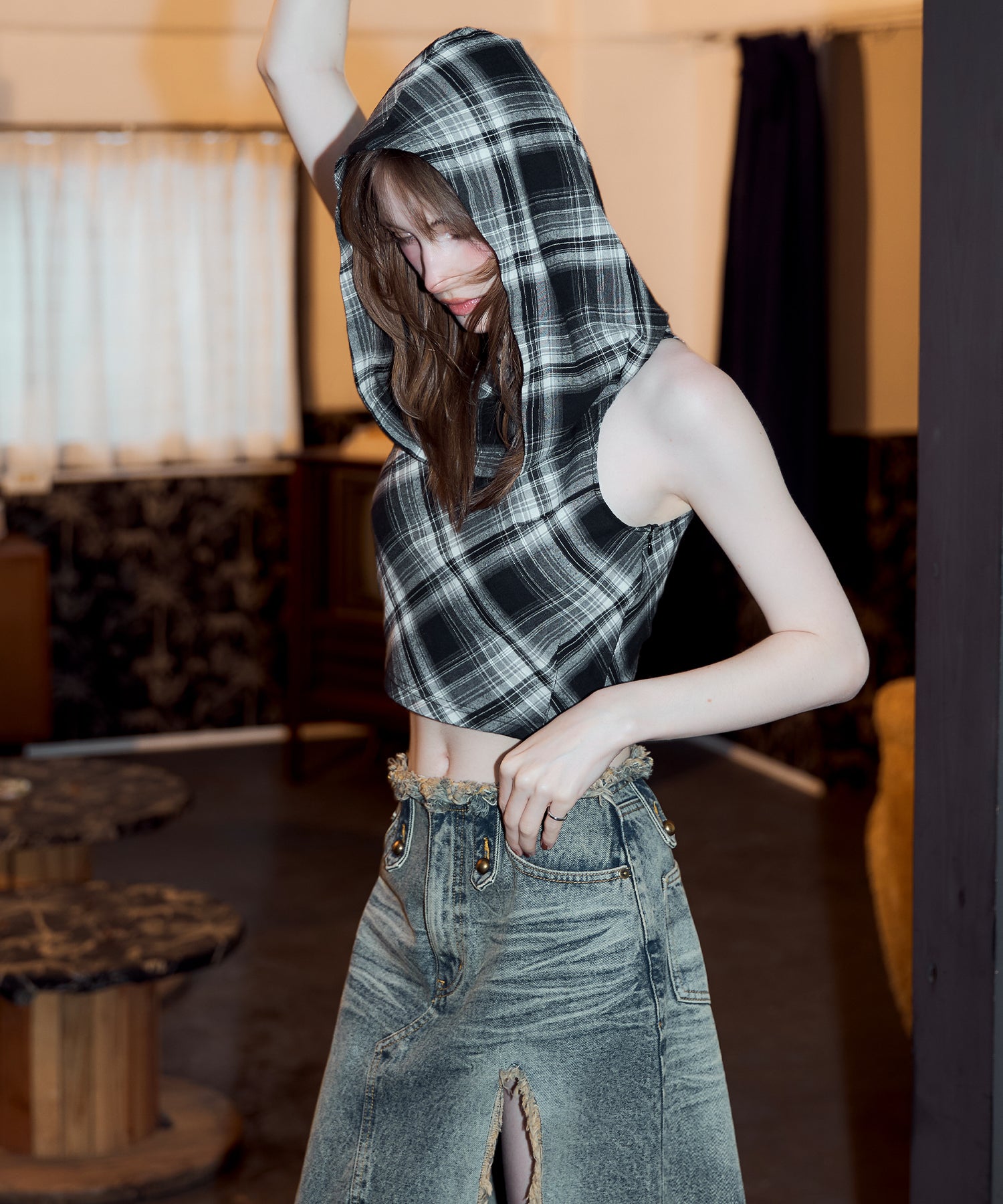 MODEL:174cm/COLOR:BLACK/SIZE:F