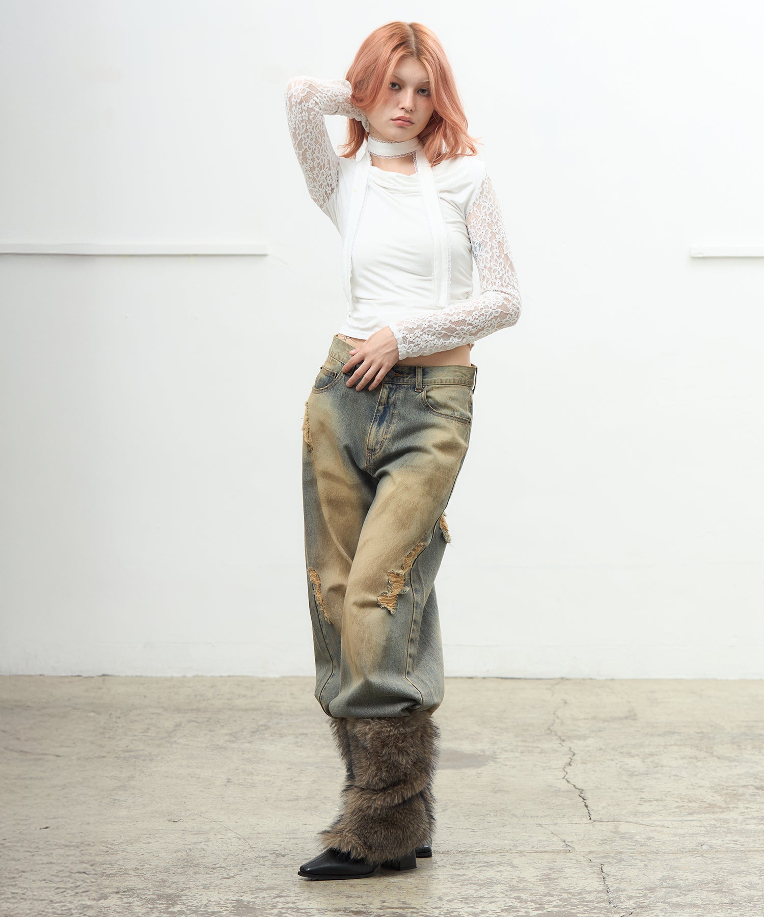 MODEL:170cm/COLOR:WHITE/SIZE:F