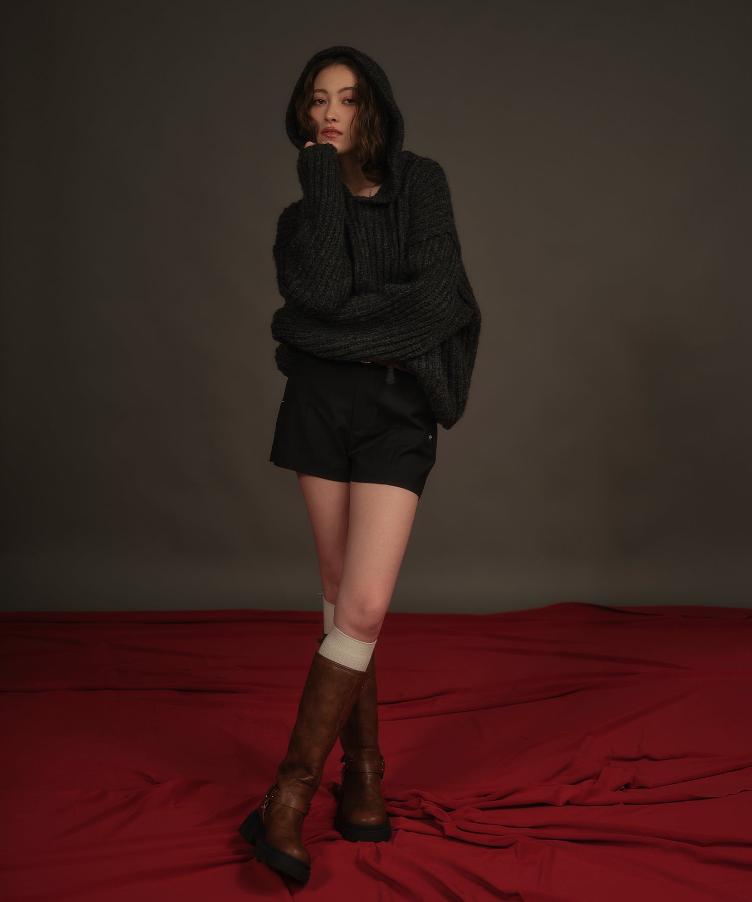 MODEL:163cm/COLOR:DARK GRAY/SIZE:F