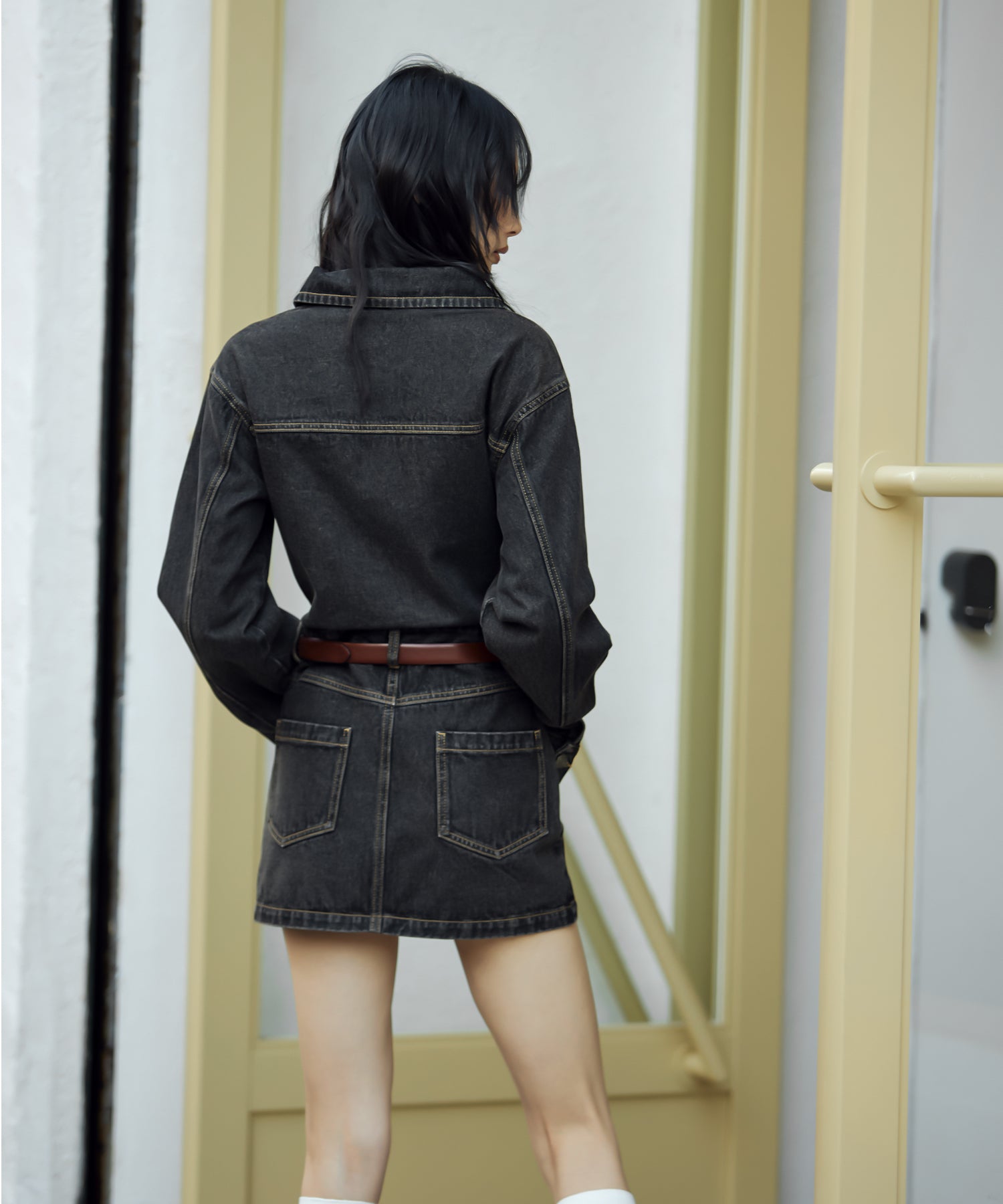 MODEL:170cm/COLOR:BLACK/SIZE:F