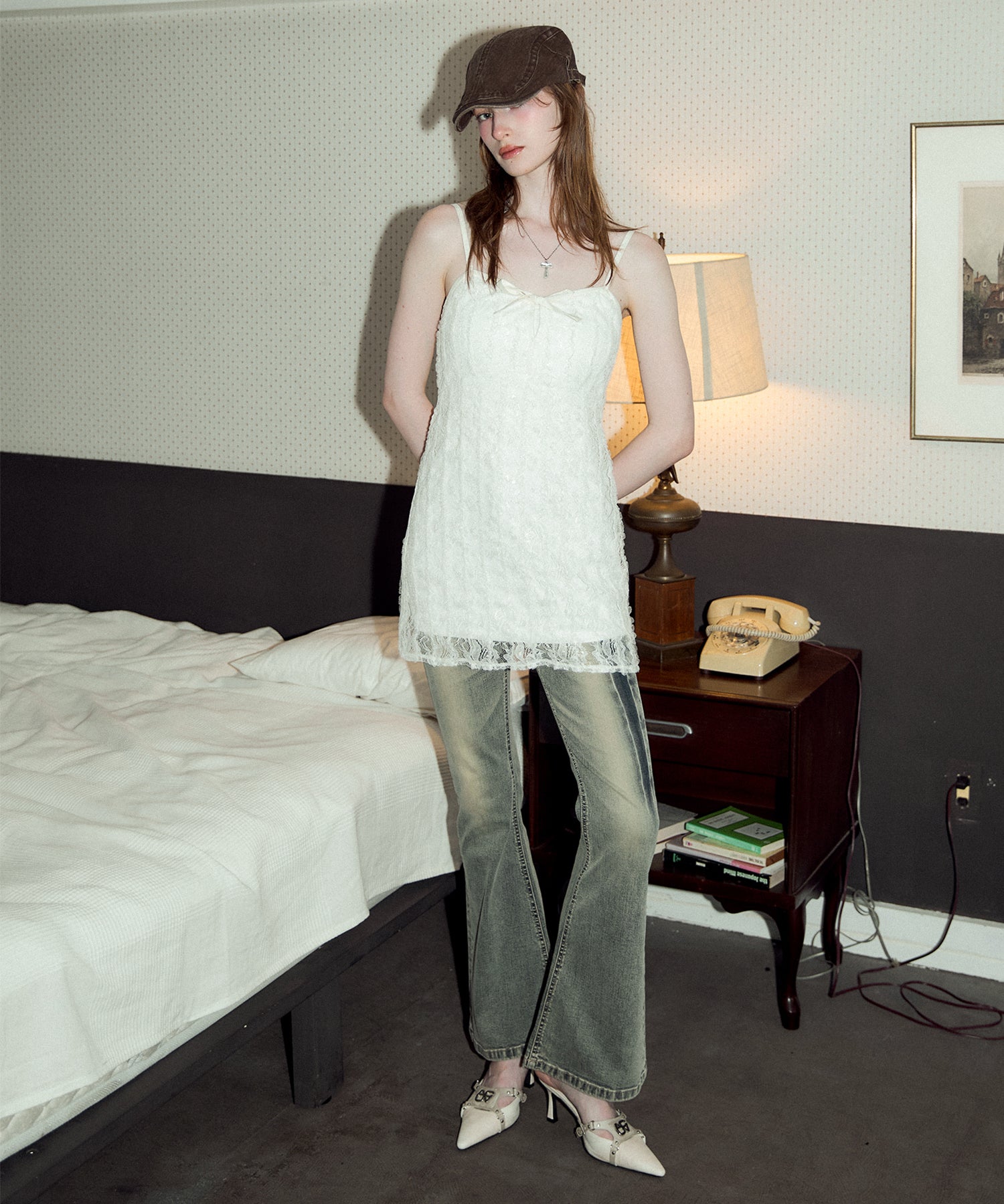MODEL:174cm/COLOR:LIGHT BLUE