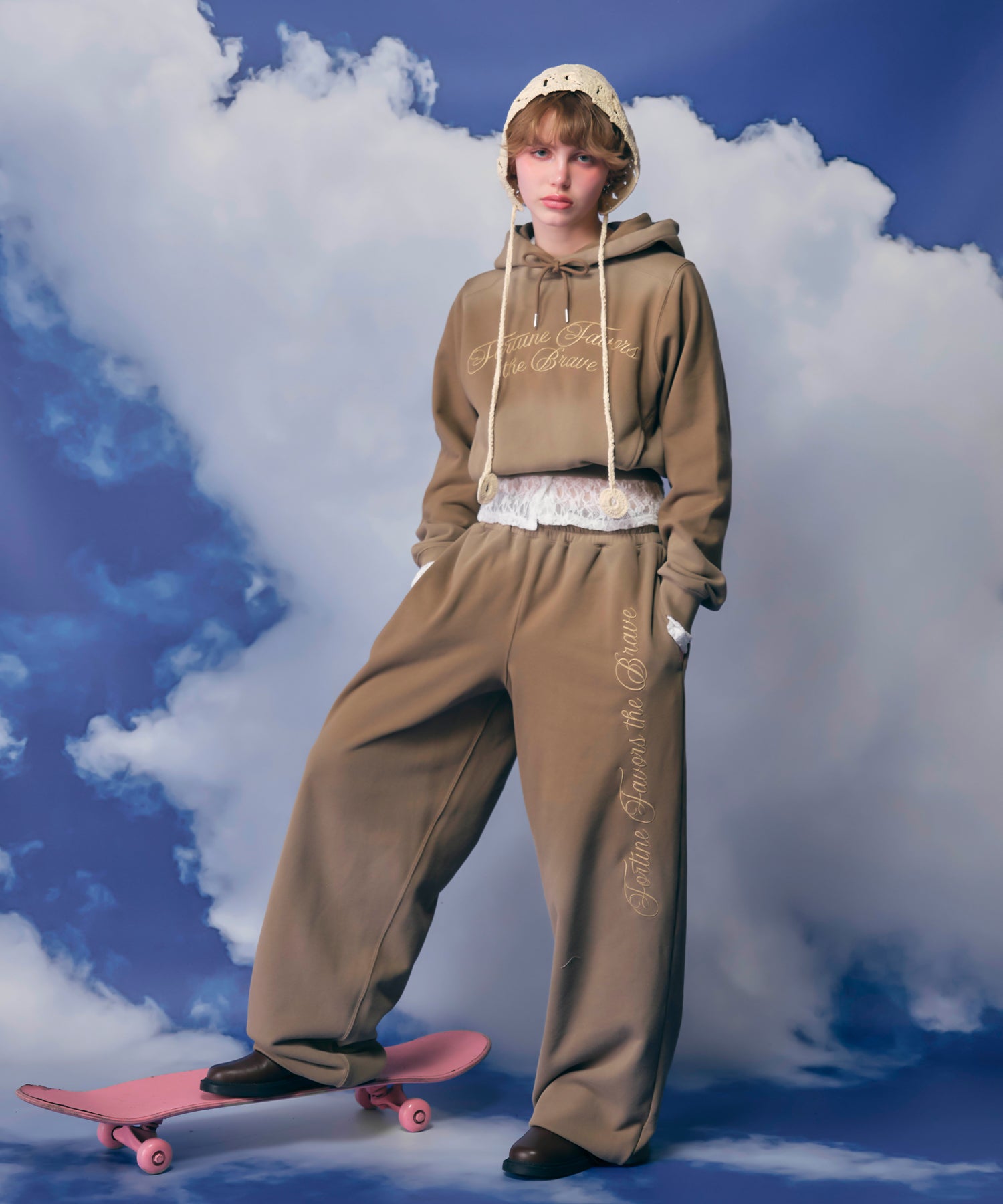 MODEL:170cm/COLOR:BEIGE/SIZE:F