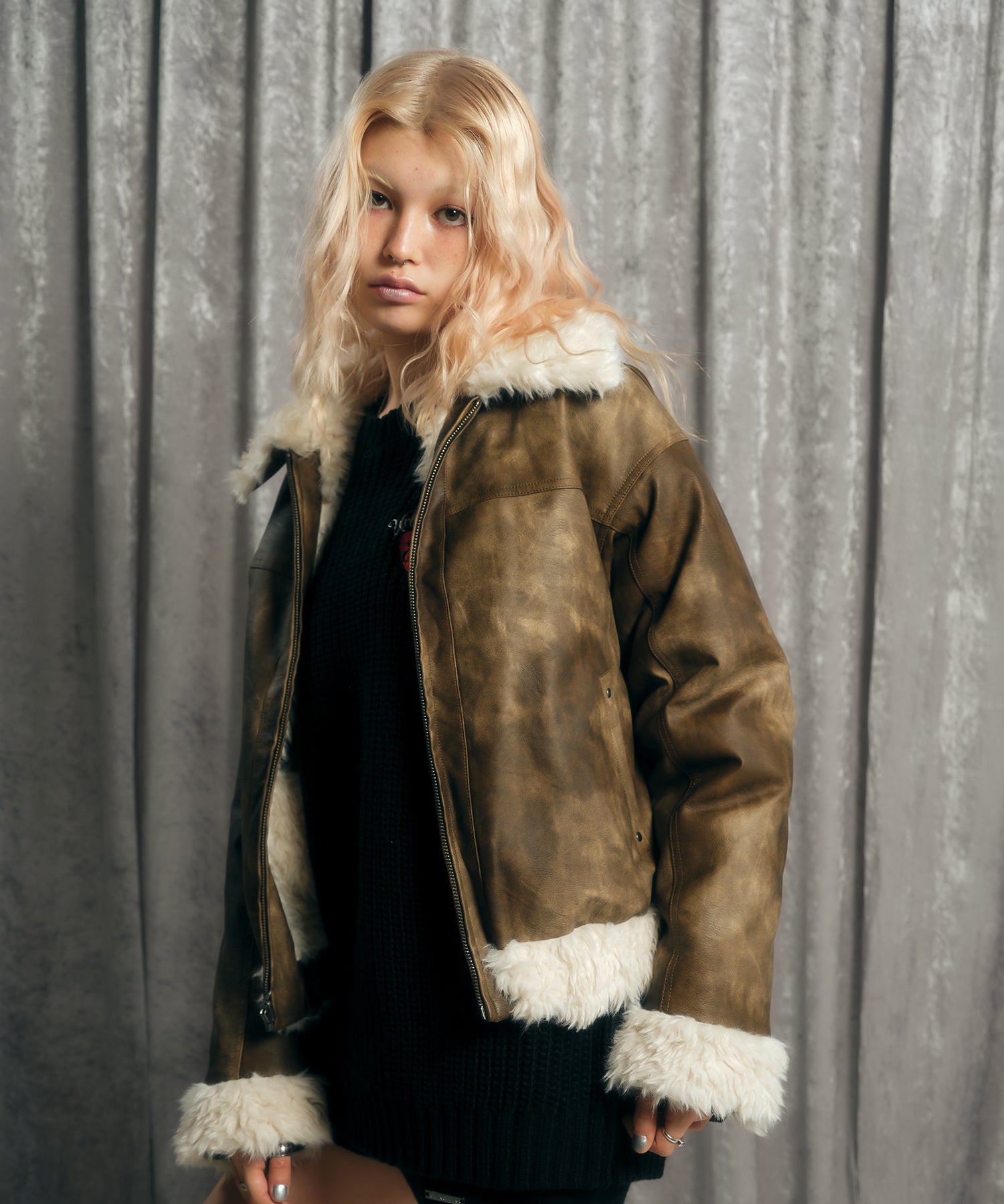 MODEL:170cm/COLOR:IVORY/SIZE:F