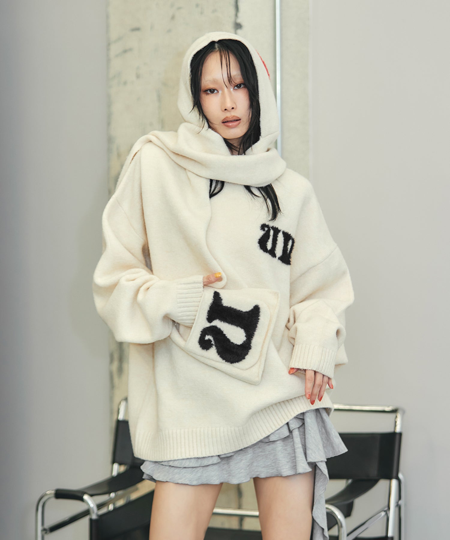 MODEL:170cm/COLOR:IVORY/SIZE:F
