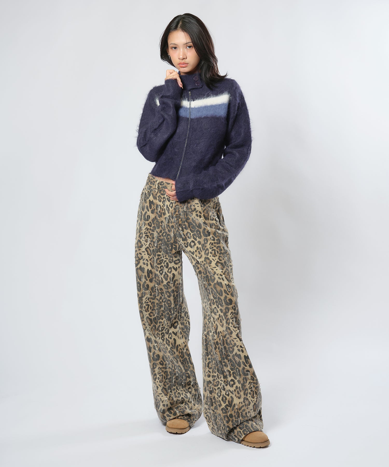 MODEL:170cm/COLOR:NAVY/SIZE:F