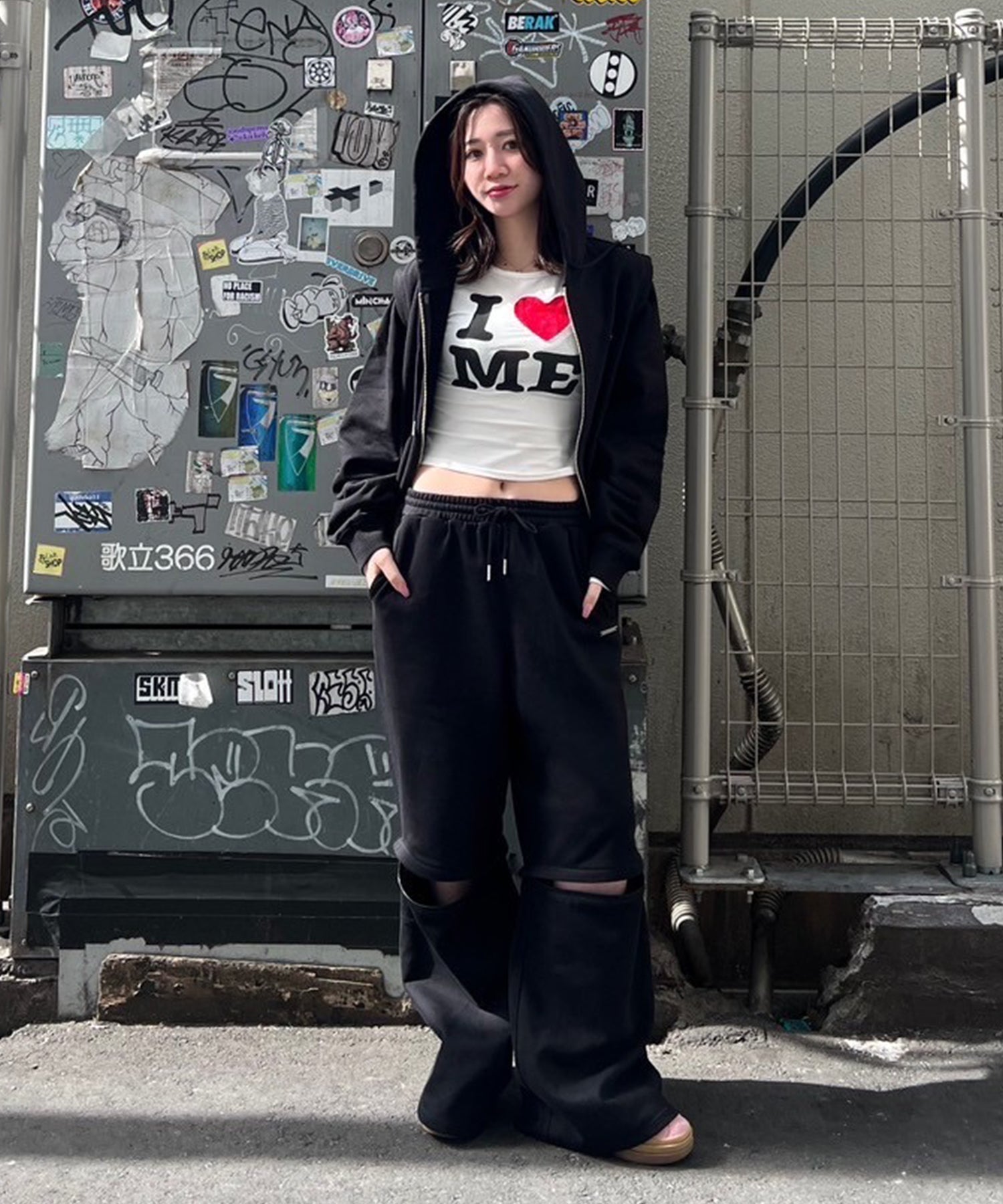 STAFF:160cm/COLOR:BLACK/SIZE:F