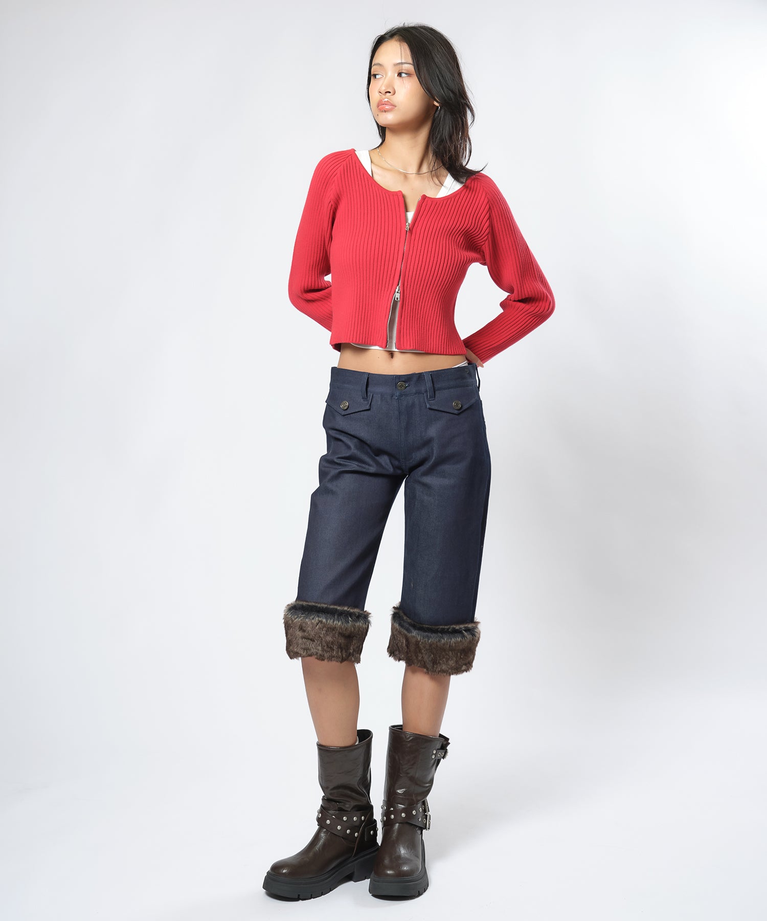 MODEL:170cm/COLOR:RED/SIZE:F