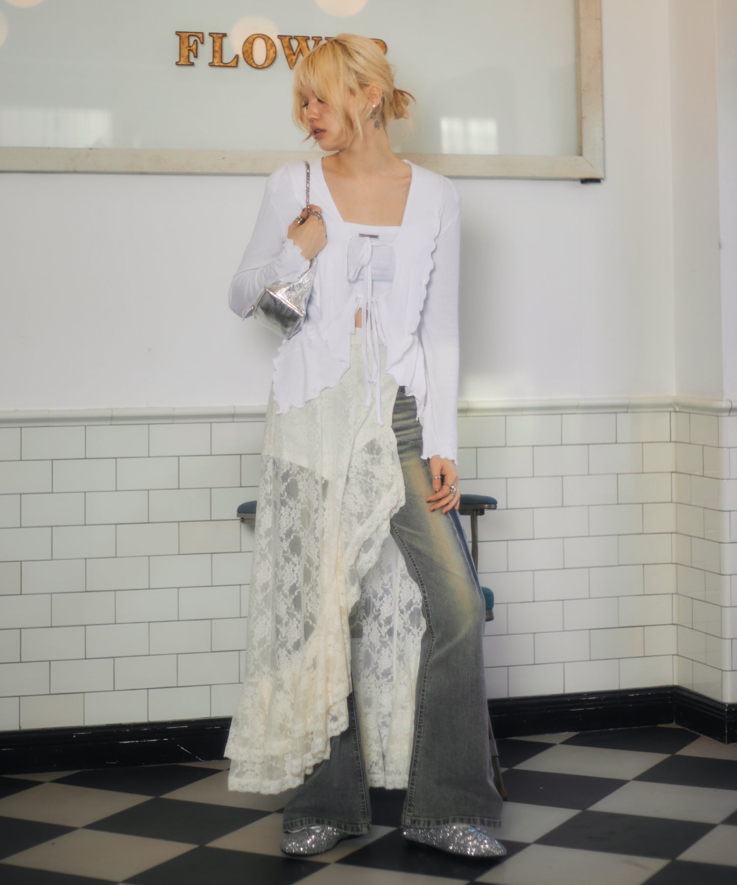 MODEL:159cm/COLOR:LIGHT BLUE/SIZE:M