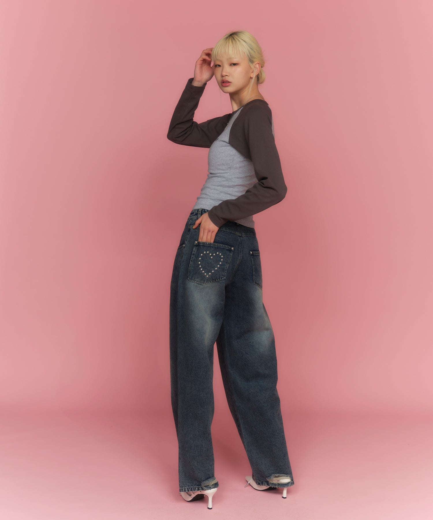 MODEL:174cm/COLOR:BLUE/SIZE:M