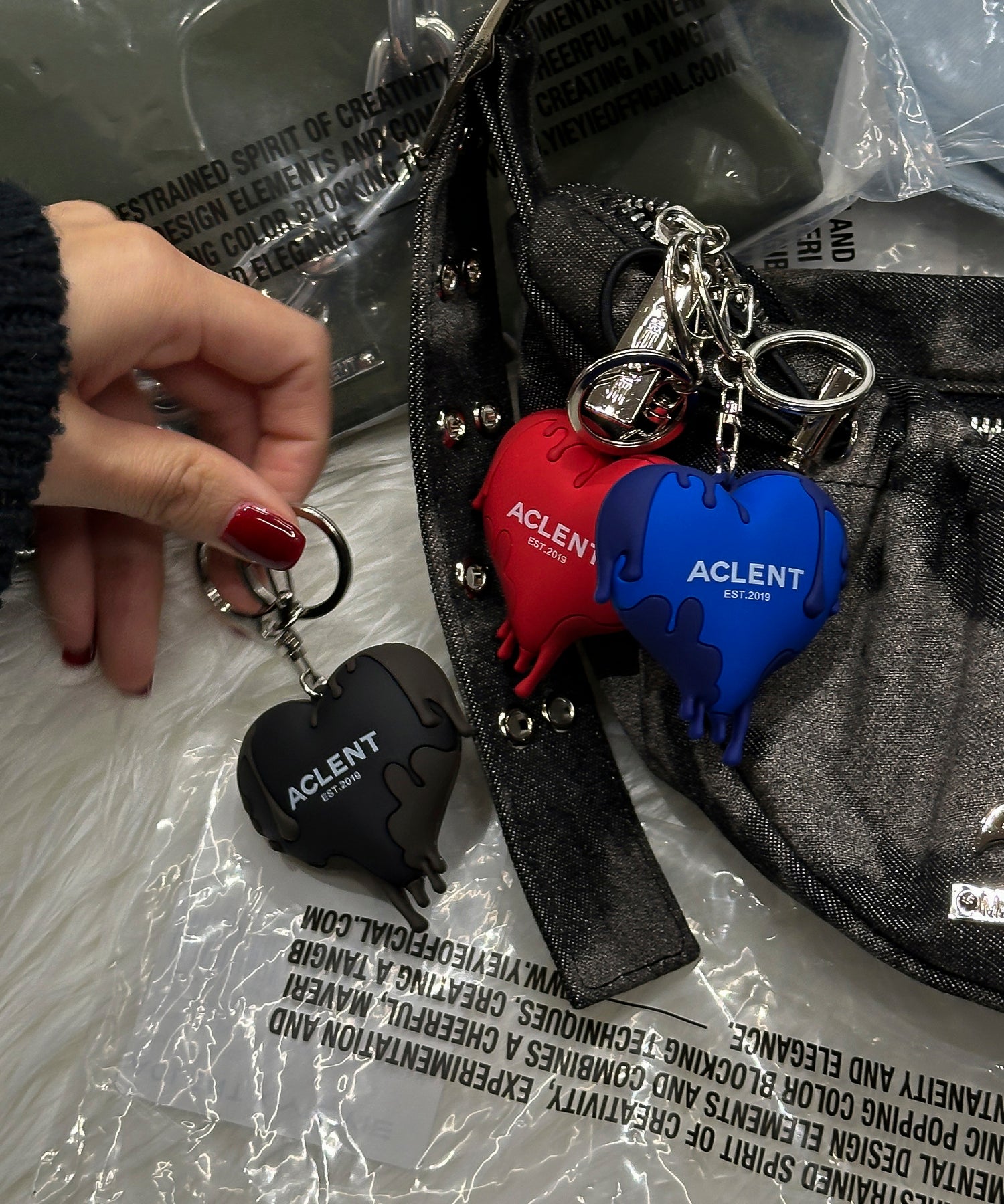 ドリップハートラバーキーホルダー