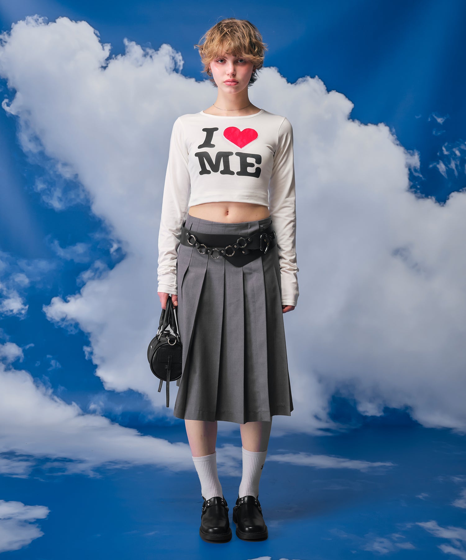 MODEL:170cm/COLOR:WHITE/SIZE:F