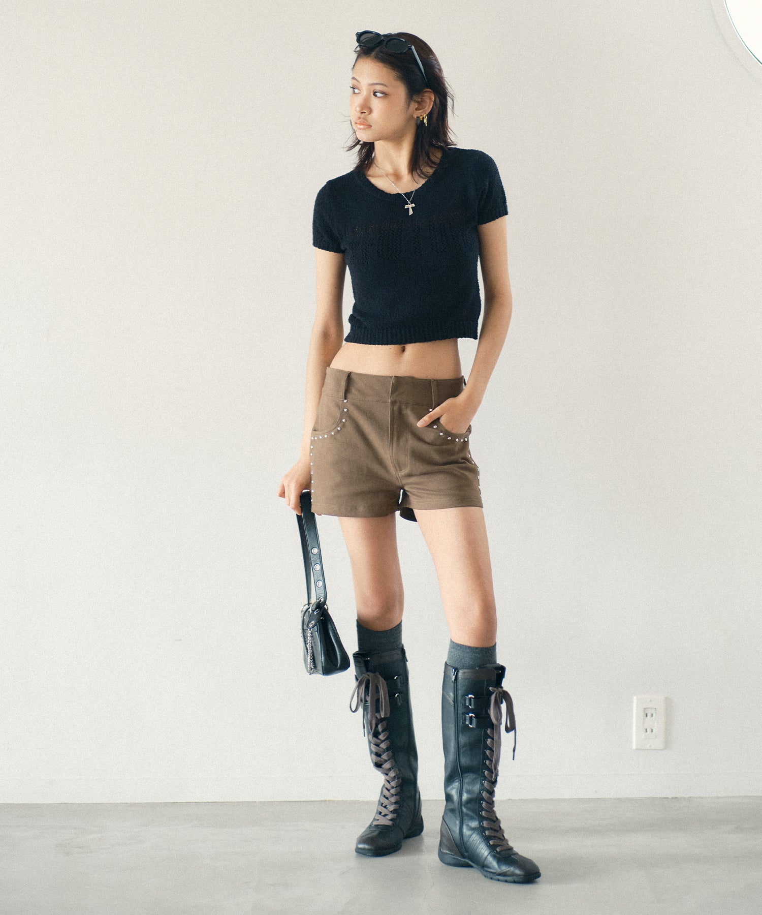 MODEL:170cm/COLOR:BLACK/SIZE:F