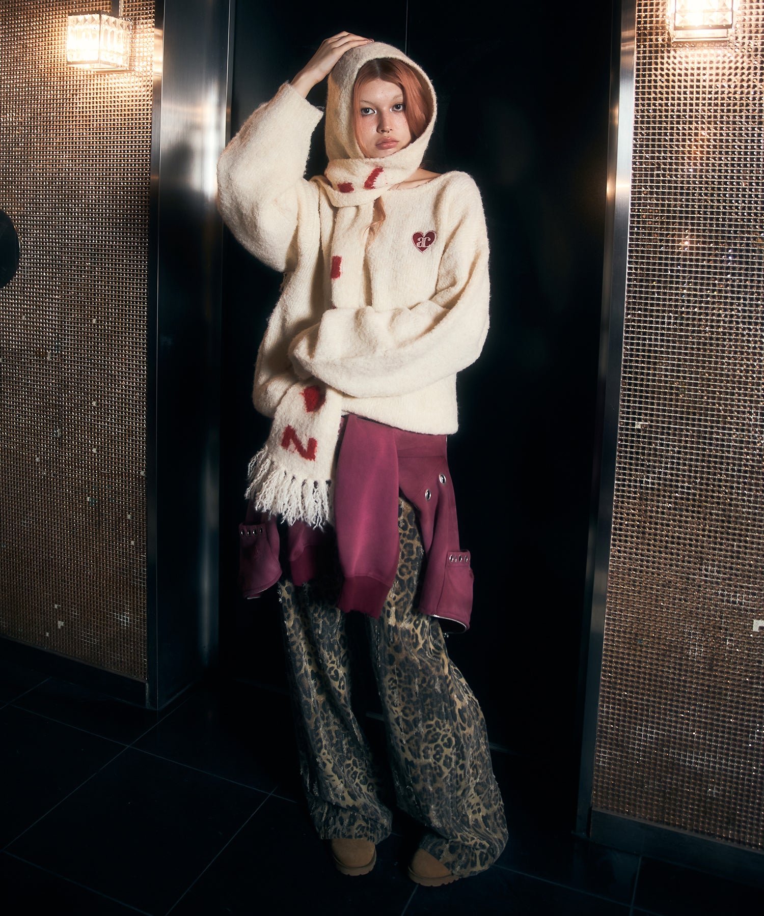 MODEL:170cm/COLOR:WHITE/SIZE:F