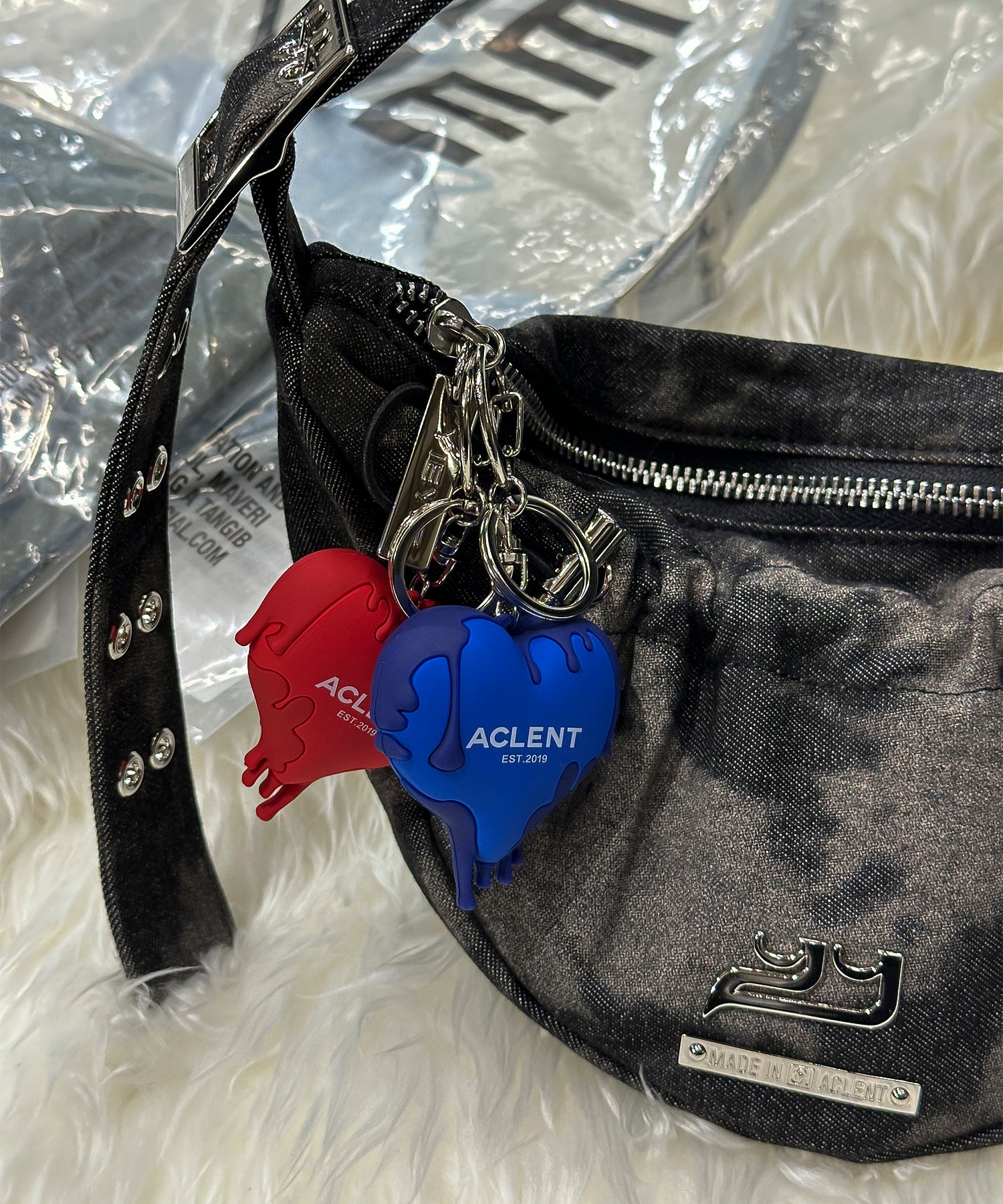 ドリップハートラバーキーホルダー