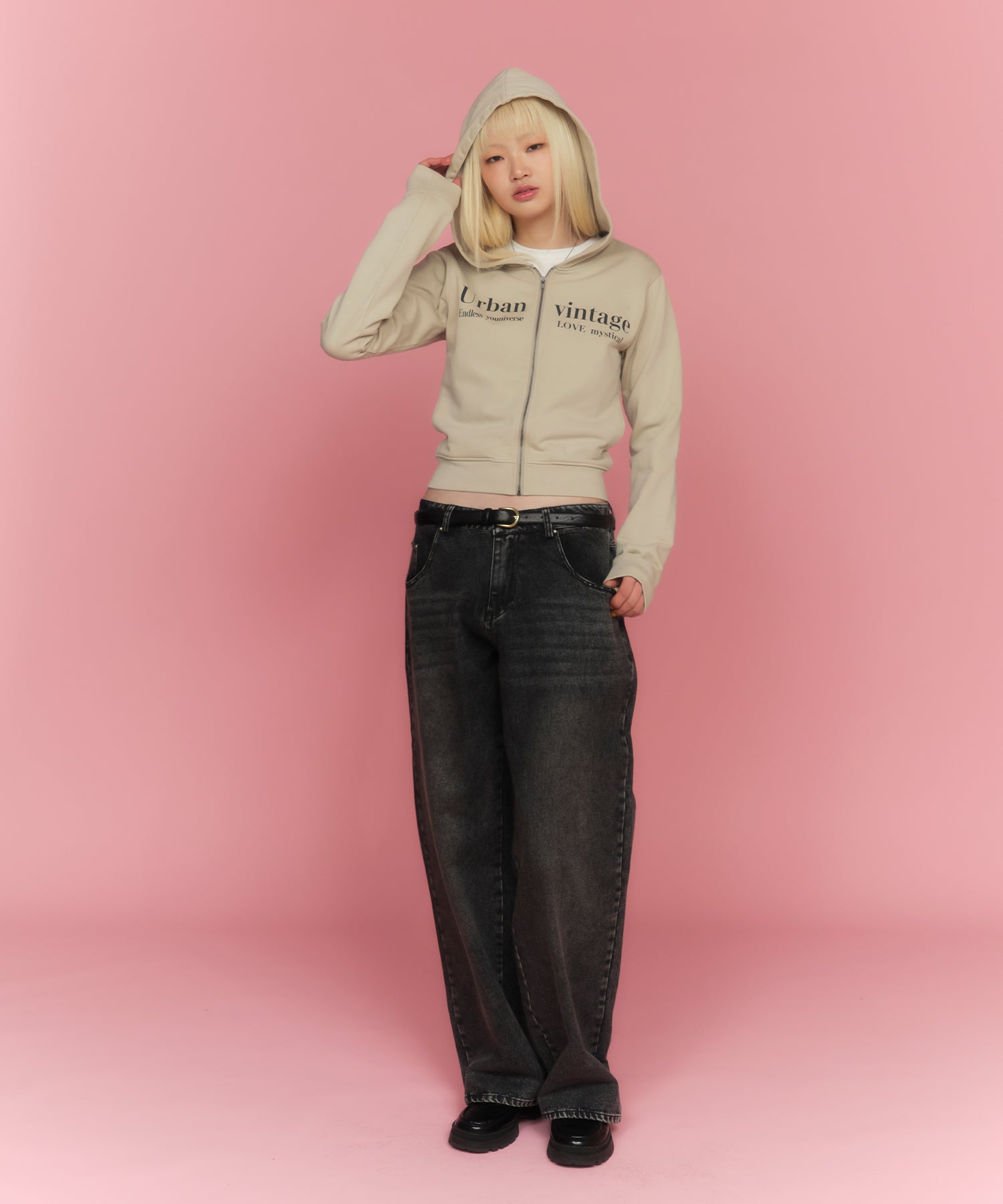 MODEL:174cm/COLOR:BLACK/SIZE:M