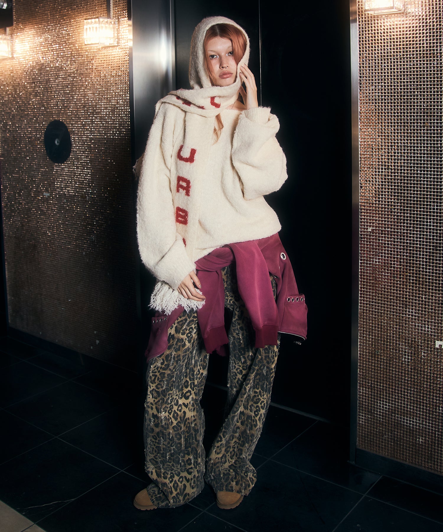 MODEL:170cm/COLOR:WHITE/SIZE:F