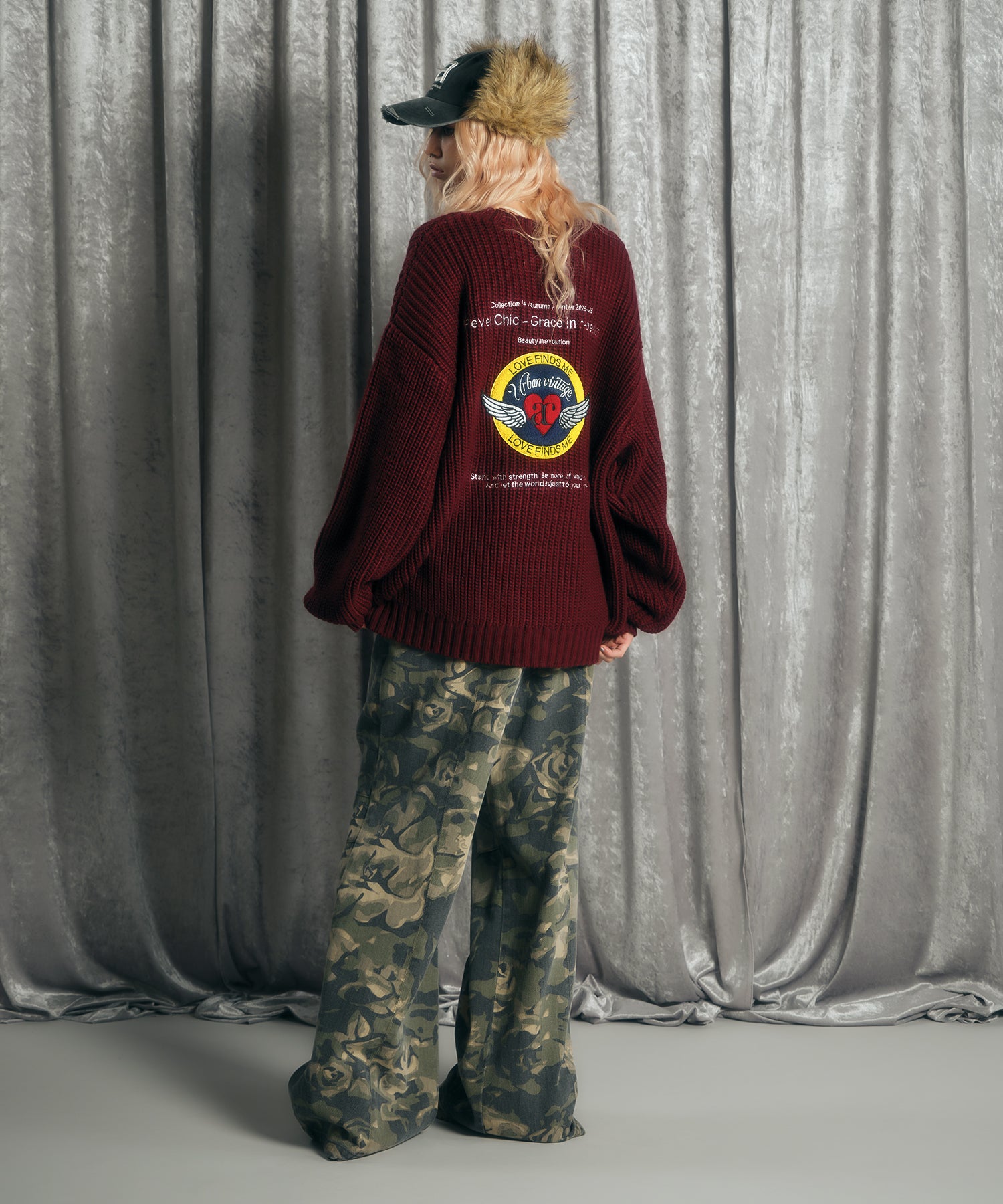 MODEL:170cm/COLOR:RED/SIZE:F