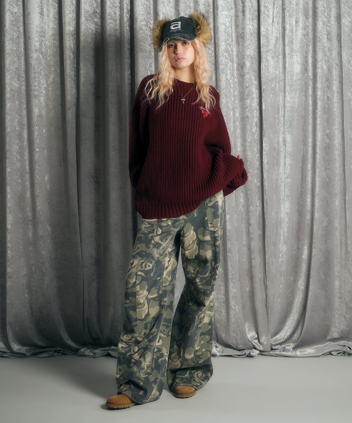 MODEL:170cm/COLOR:RED/SIZE:F