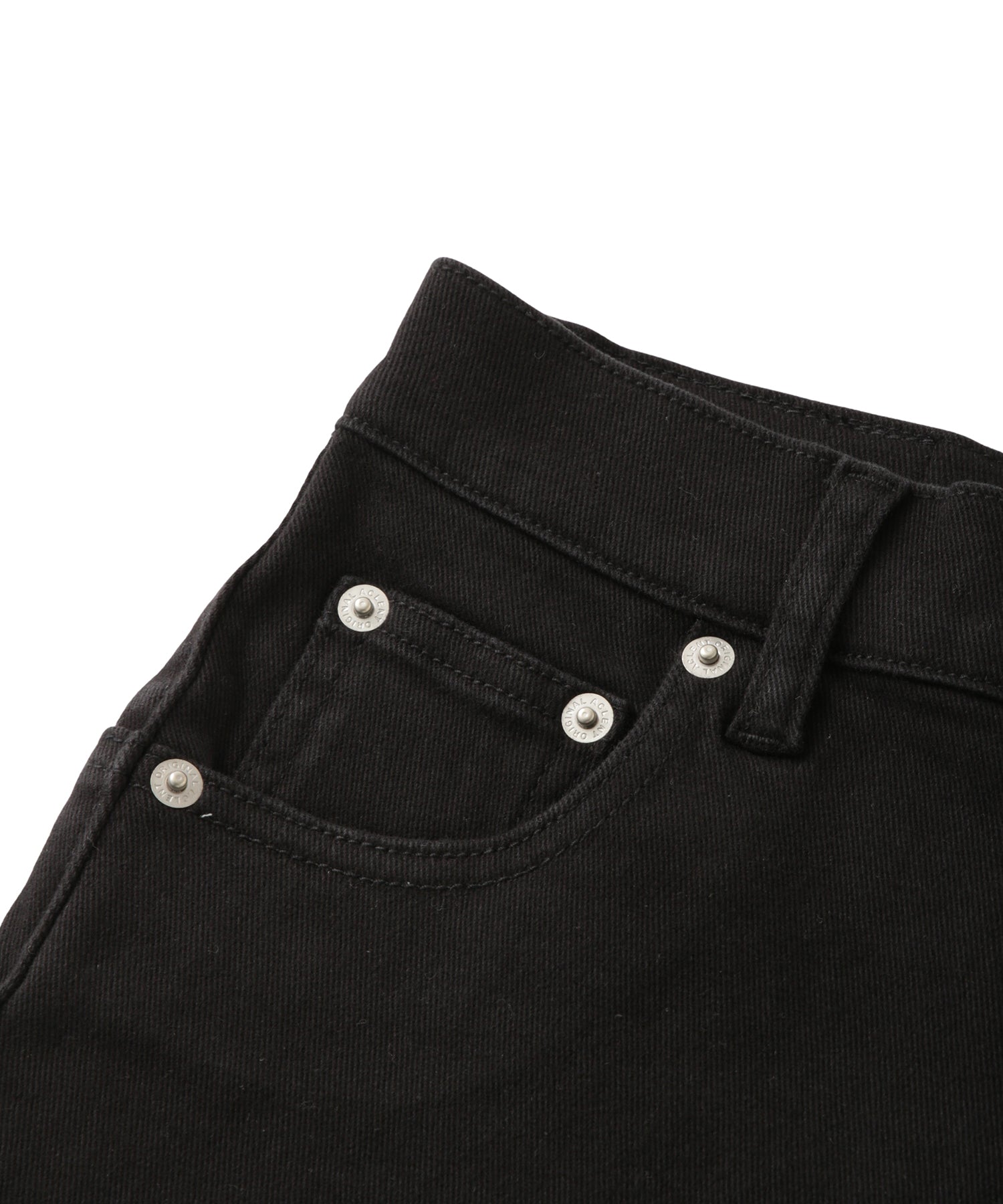 Lace Docking Short Pants