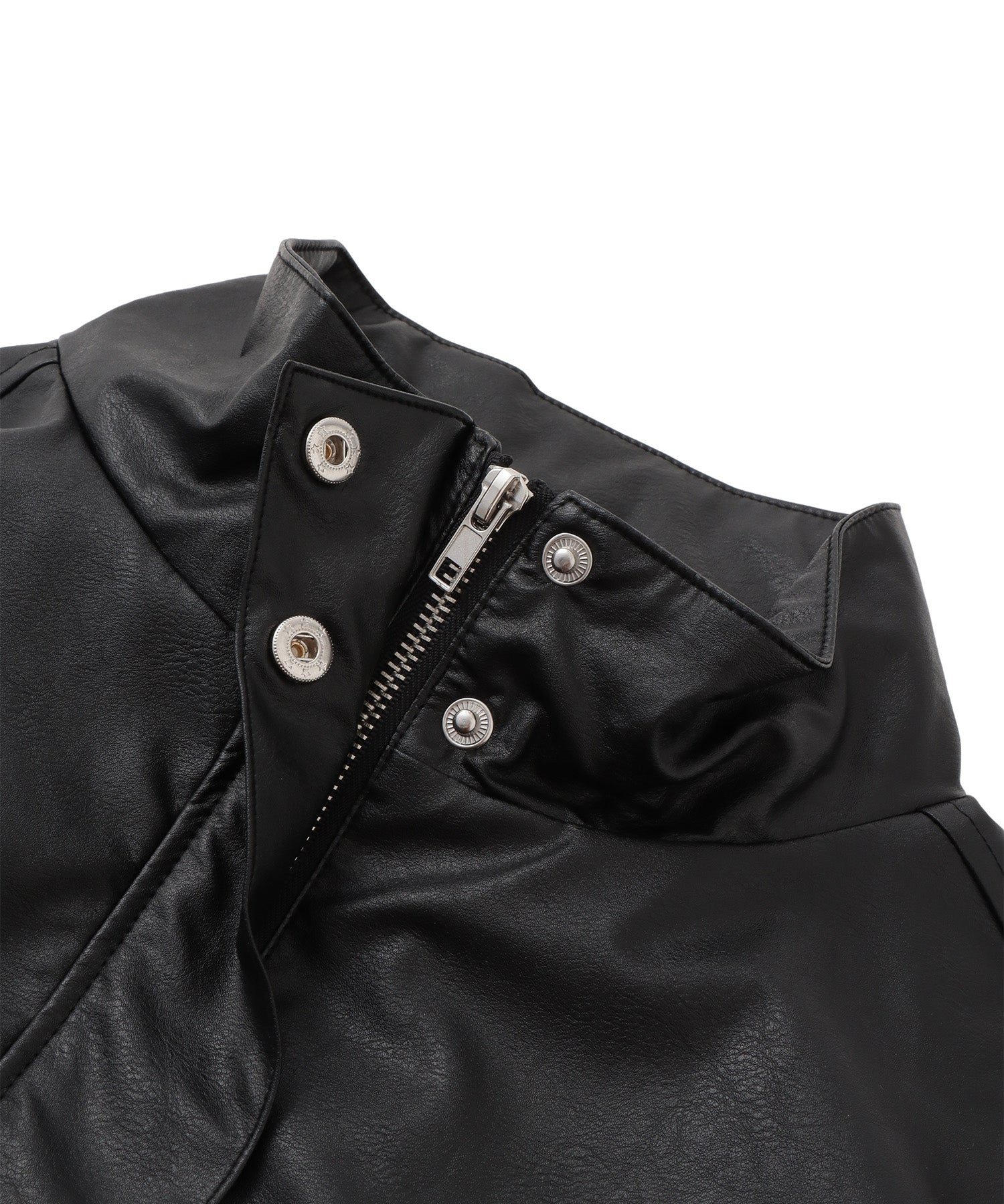 フェイクレザースタンドネックコンパクトブルゾン