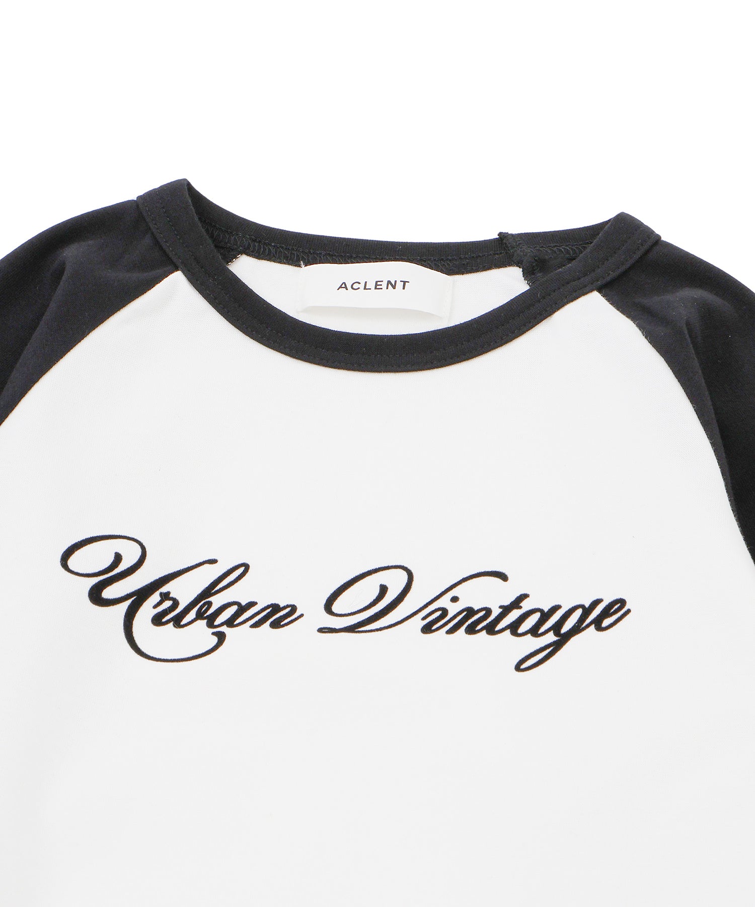 コンパクトラグランフロッキーロゴロンT