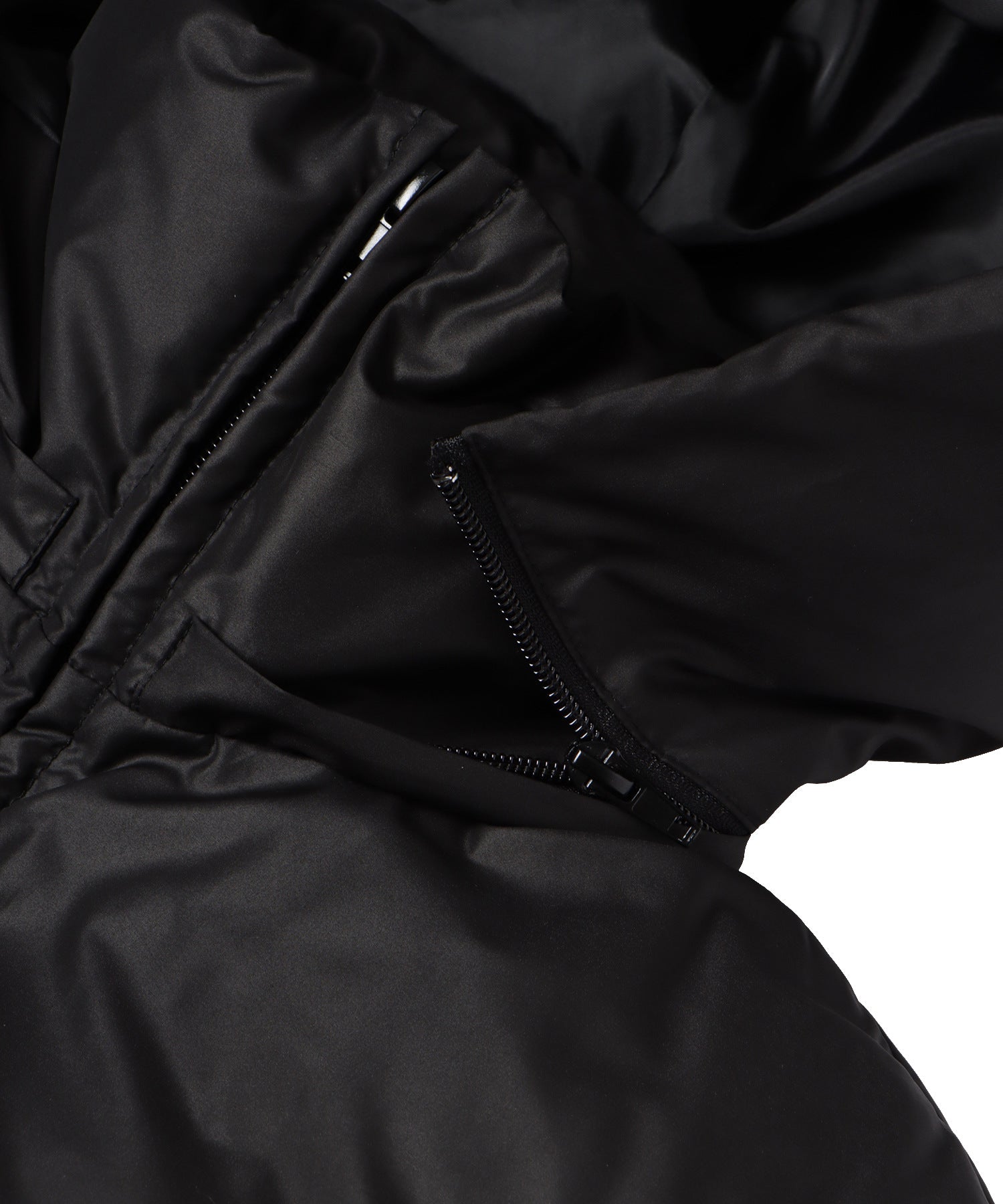 マルチウェイフーデッドダウンジャケット