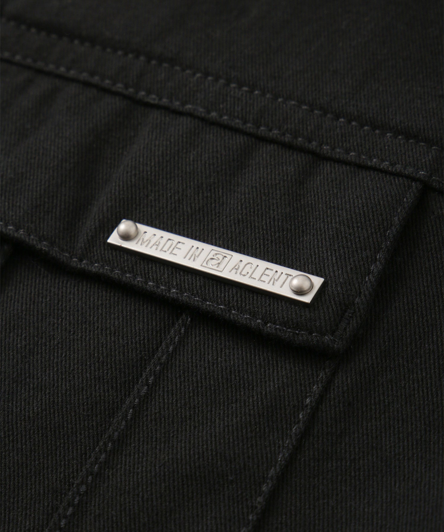 コンパクトワークシャツトップス