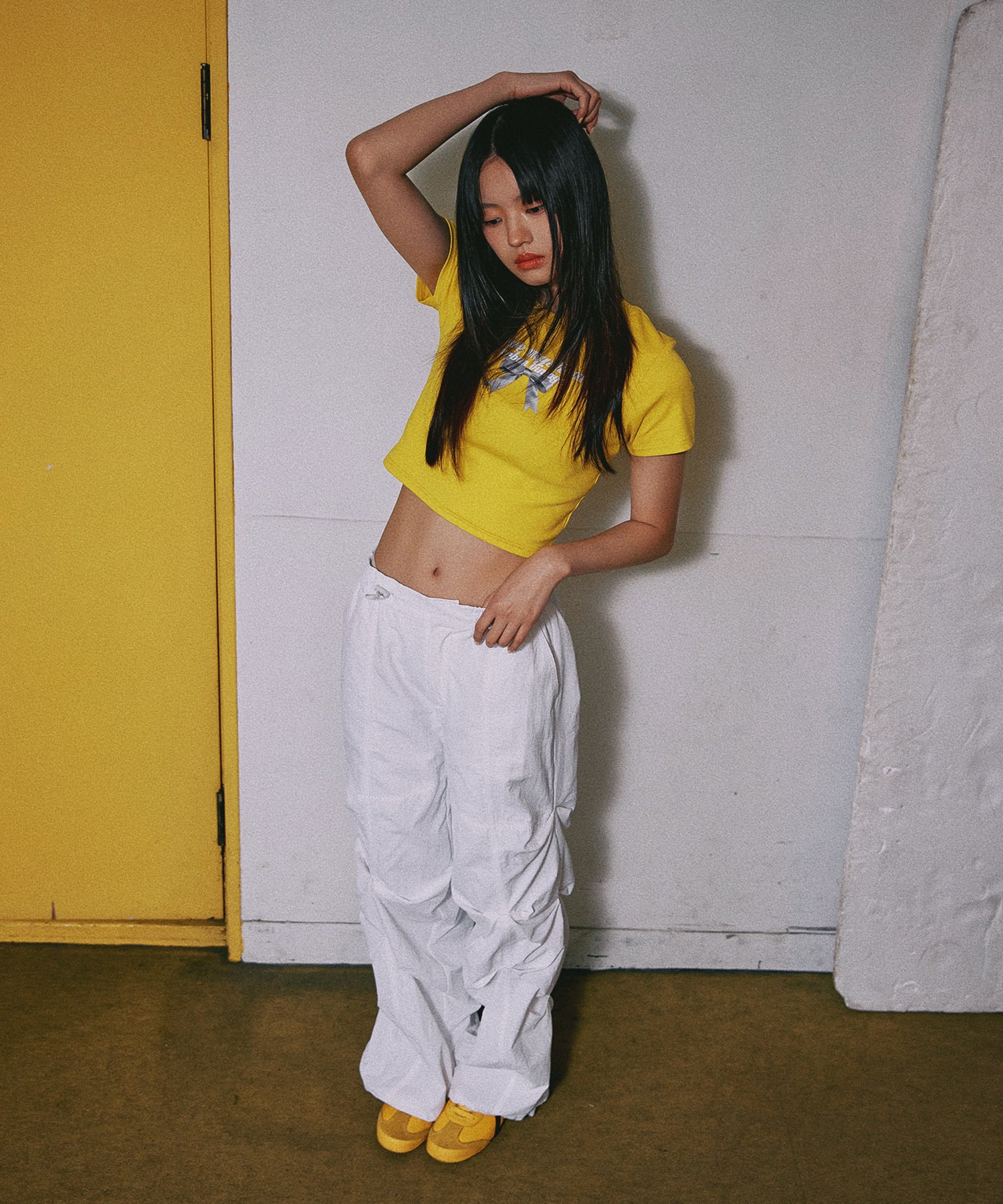 MODEL:168cm/COLOR:WHITE/SIZE:F