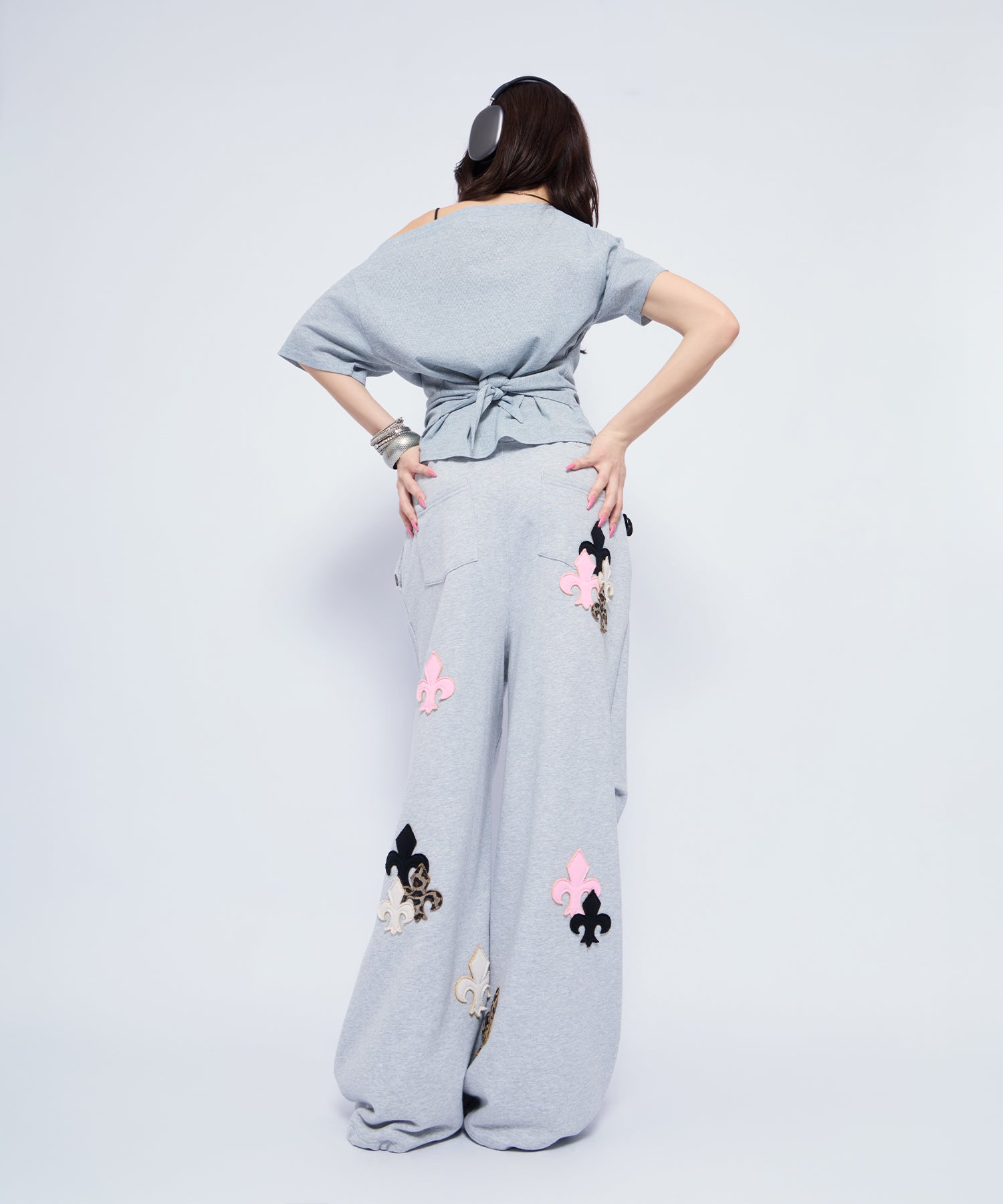 MODEL:170cm/COLOR:GRY/SIZE:F