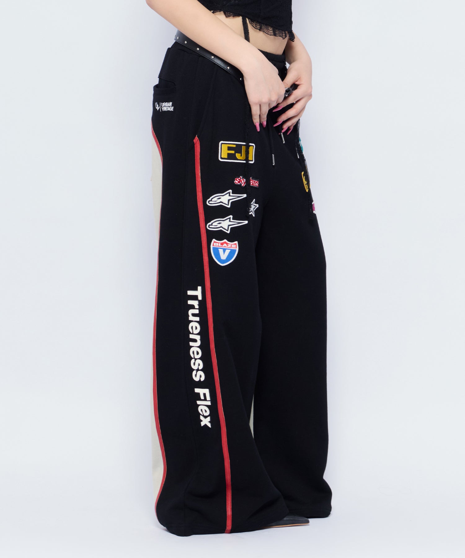 MODEL:170cm/COLOR:BLK/SIZE:F