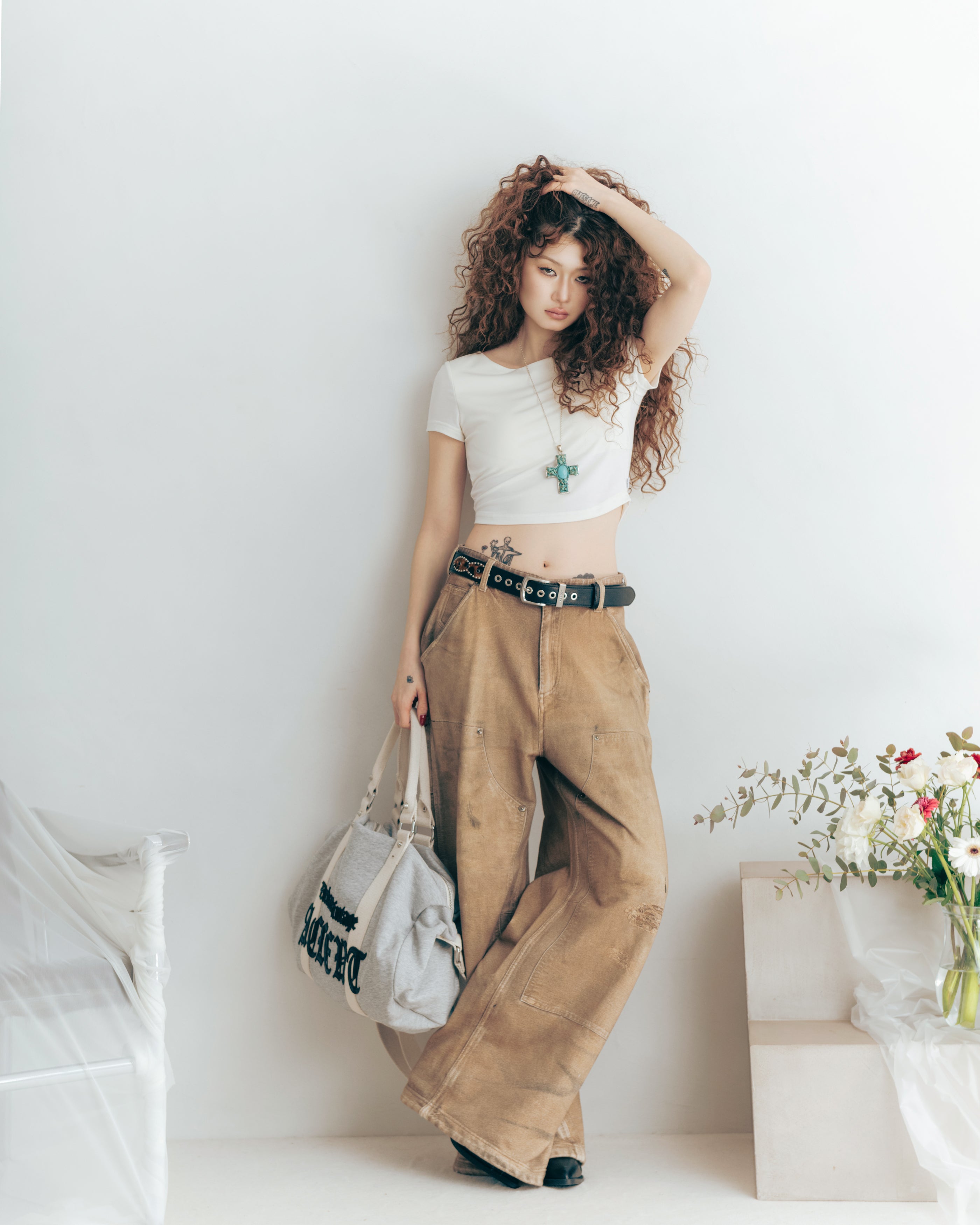 MODEL:168cm/COLOR:WHT/SIZE:F