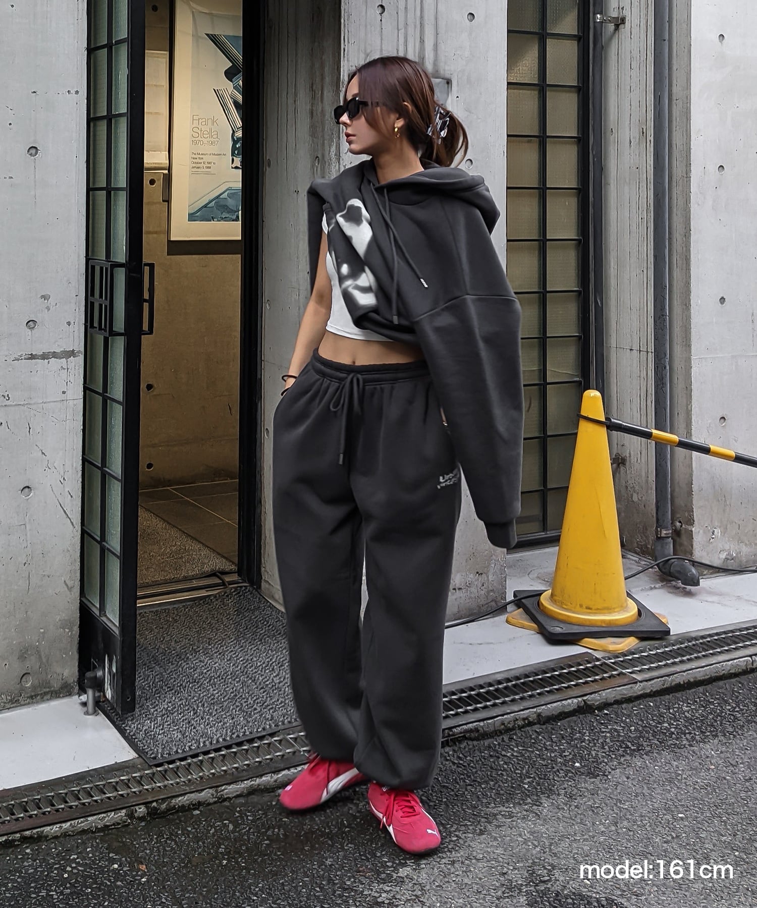ボーイフレンドグラフィックスウェットパンツ