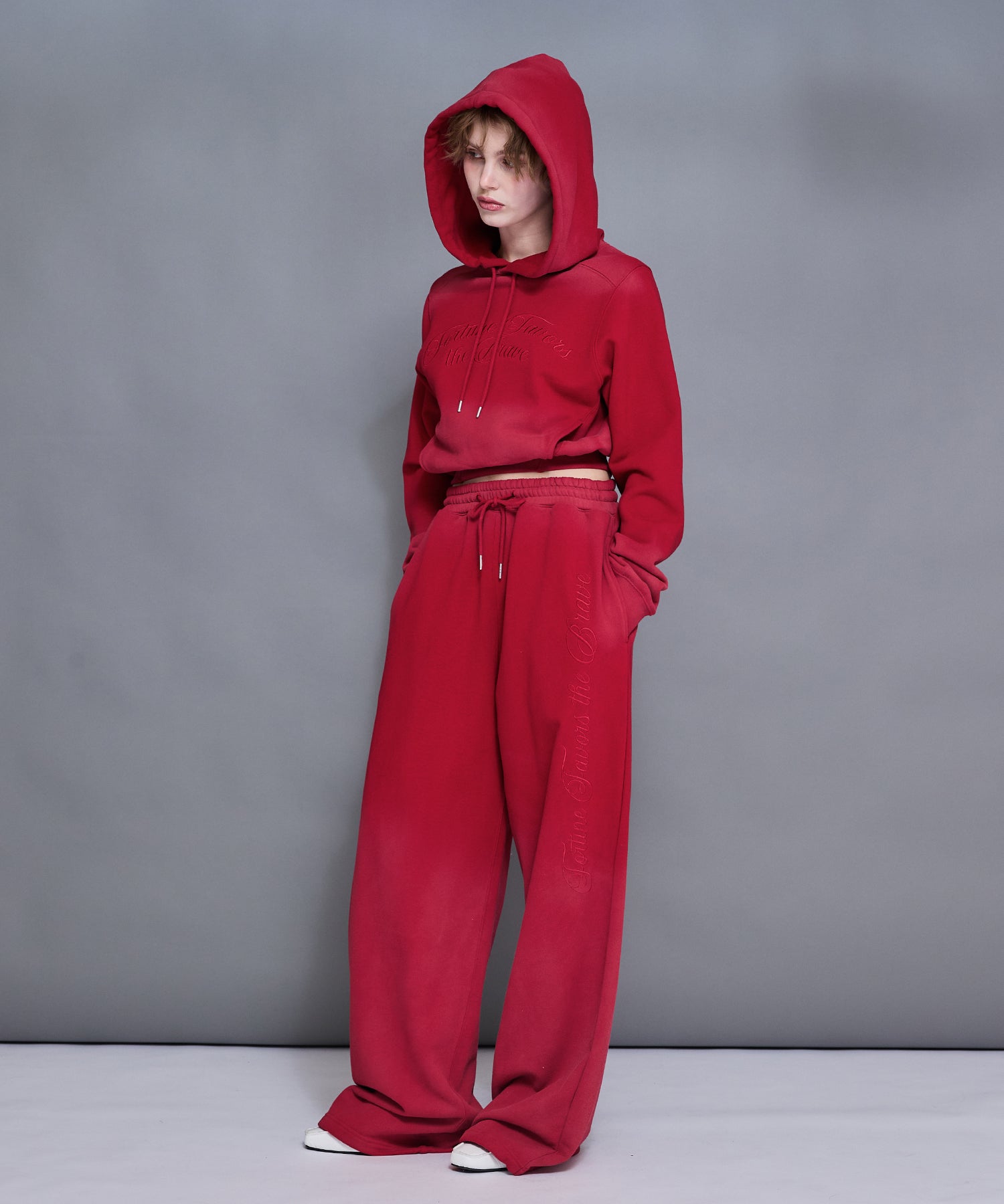 【ルクア大阪店限定カラー】MODEL:170cm/COLOR:RED/SIZE:F