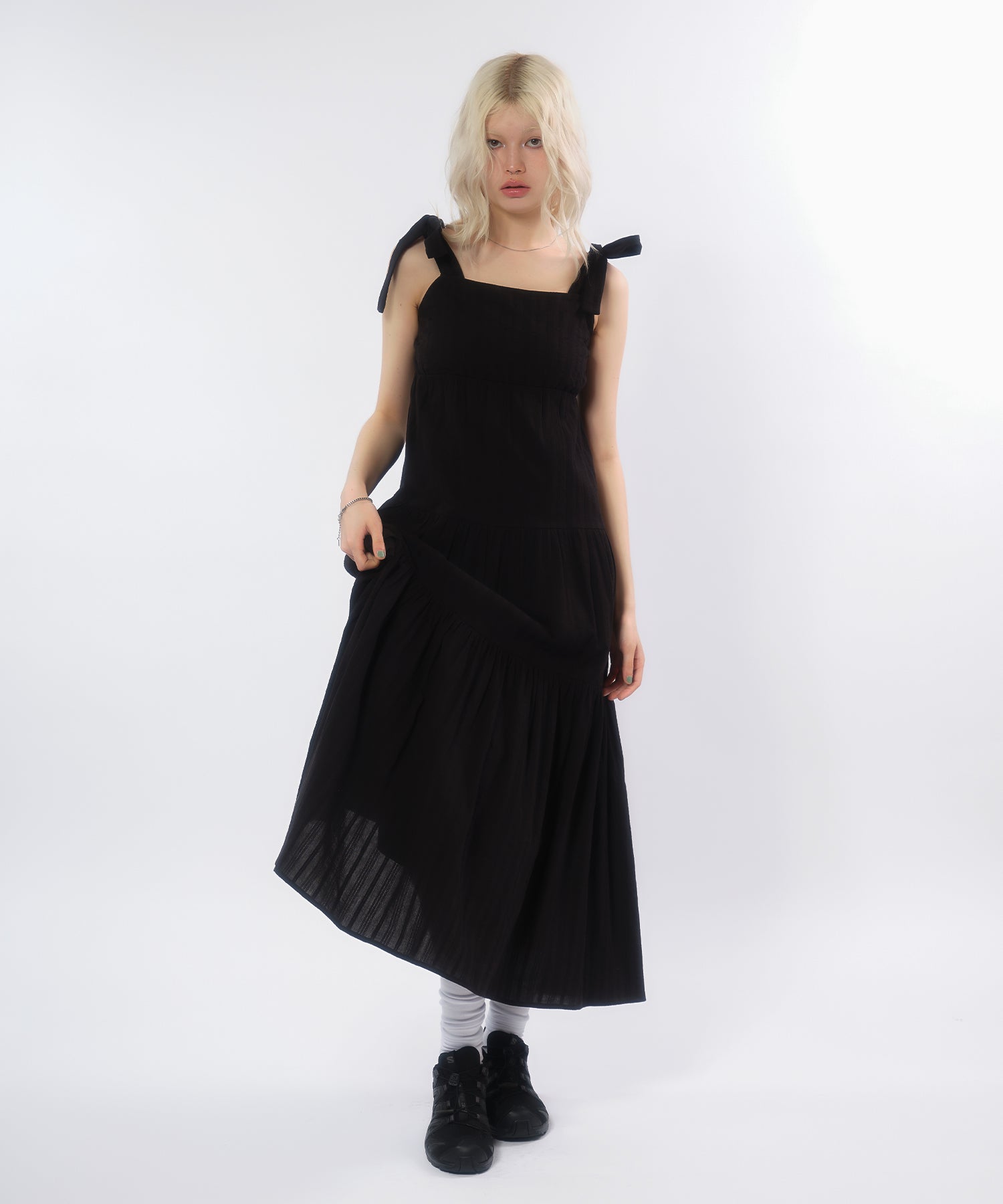 MODEL:170cm/COLOR:BLACK/SIZE:F