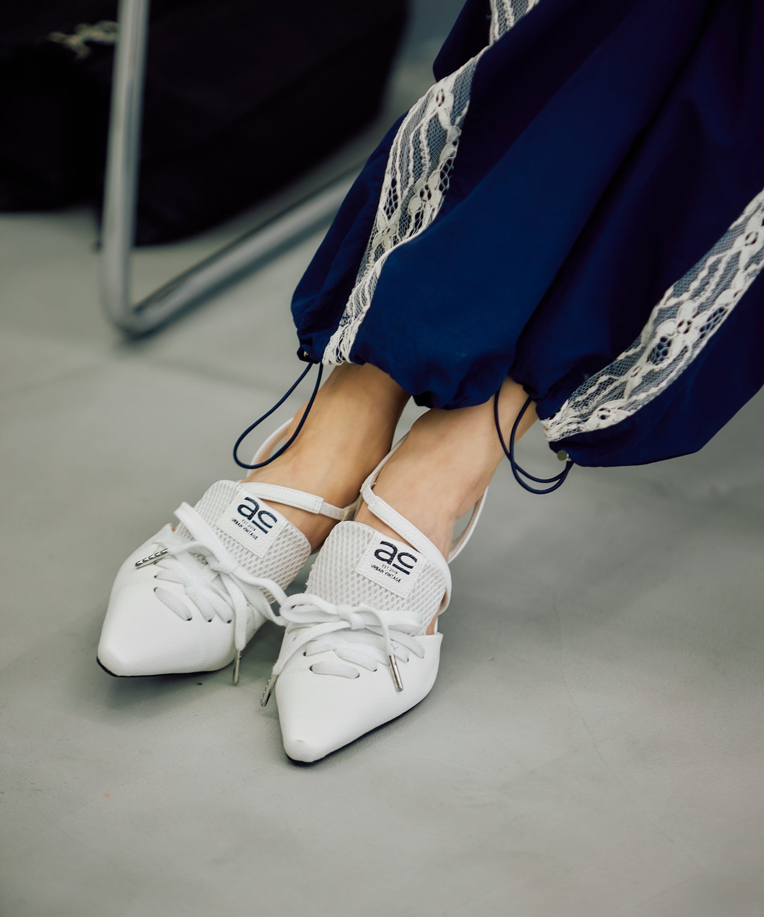 COLOR:WHITE/SIZE:L