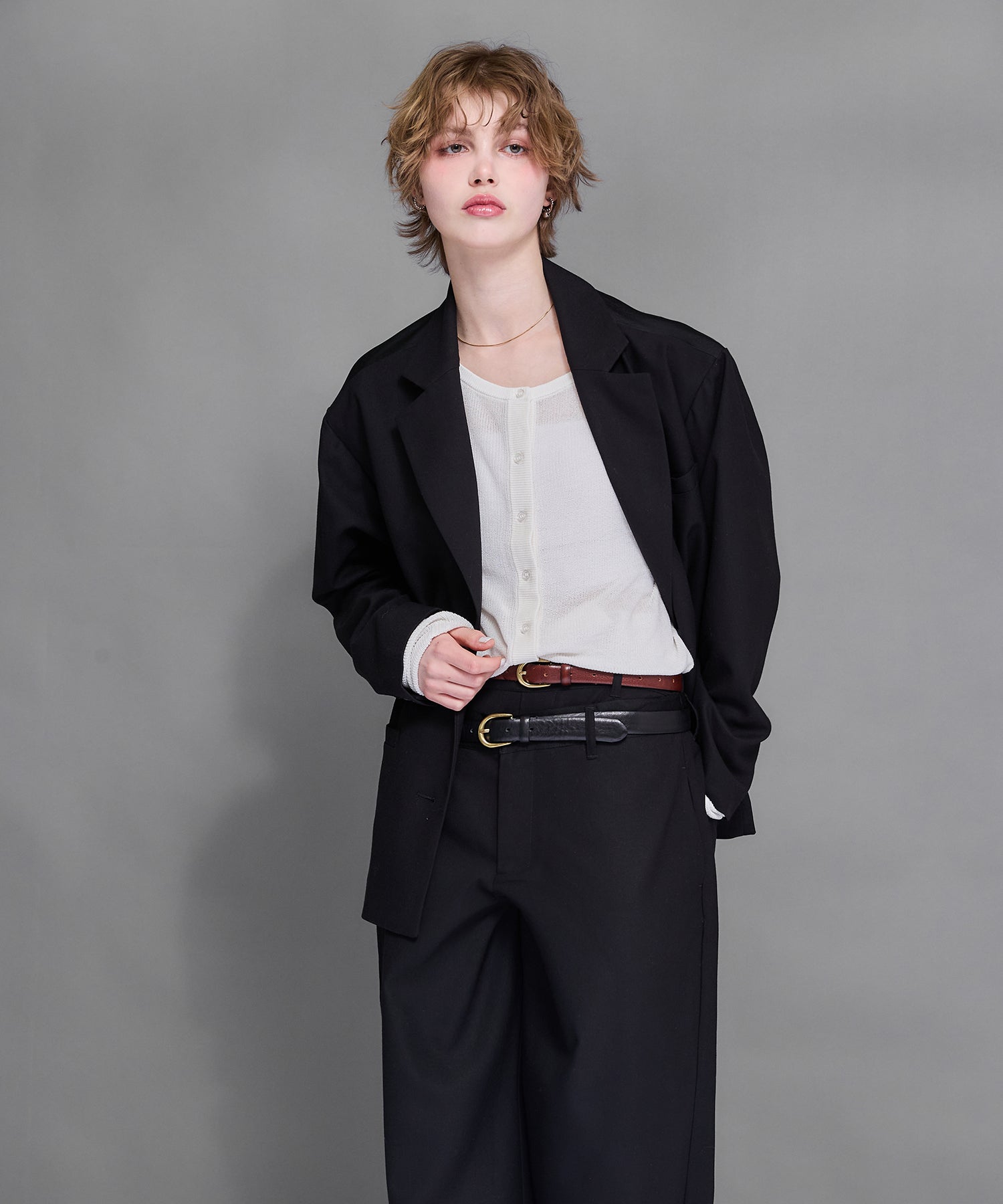 MODEL:170cm/COLOR:BLACK/SIZE:F