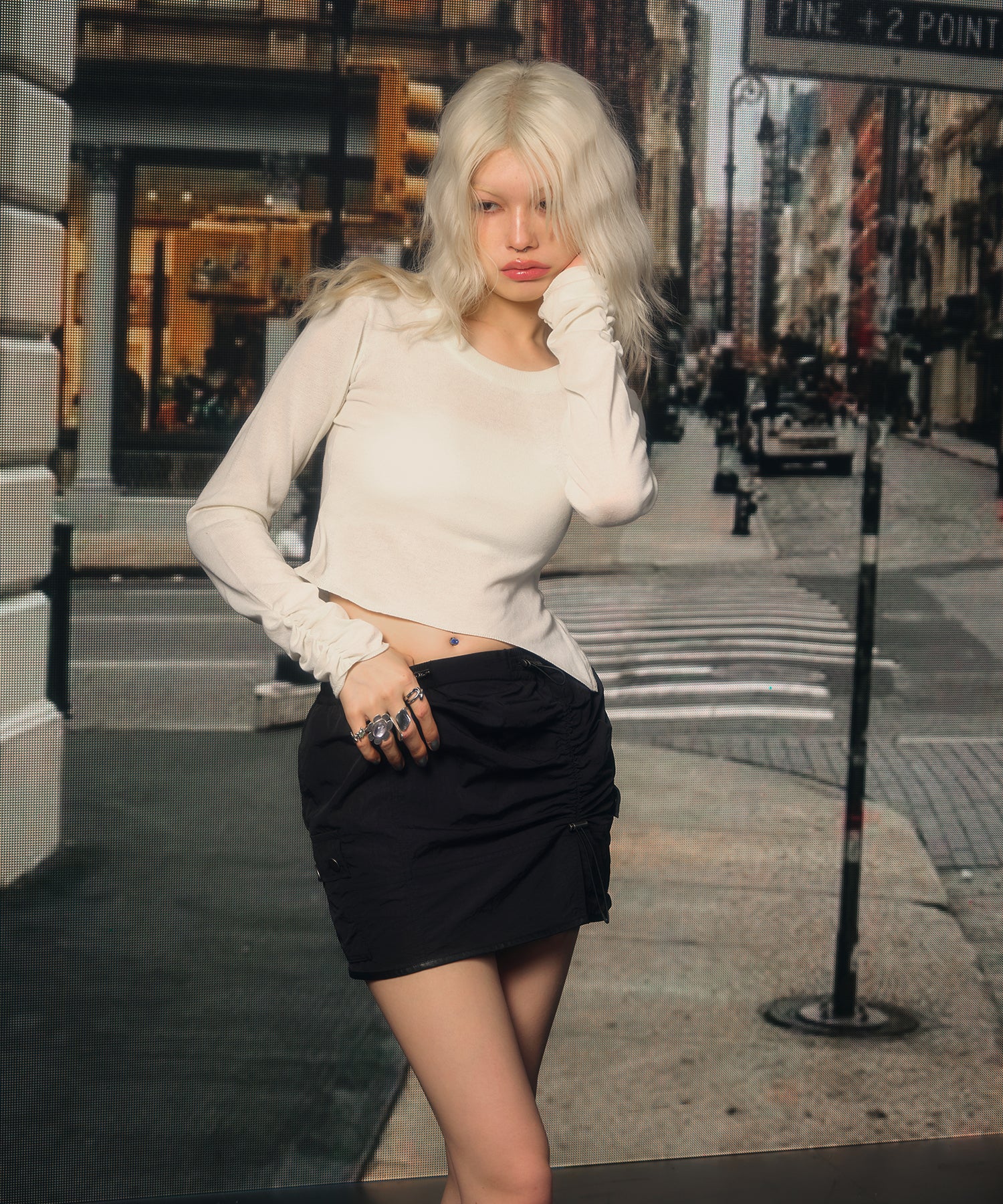 MODEL:170cm/COLOR:WHITE/SIZE:F