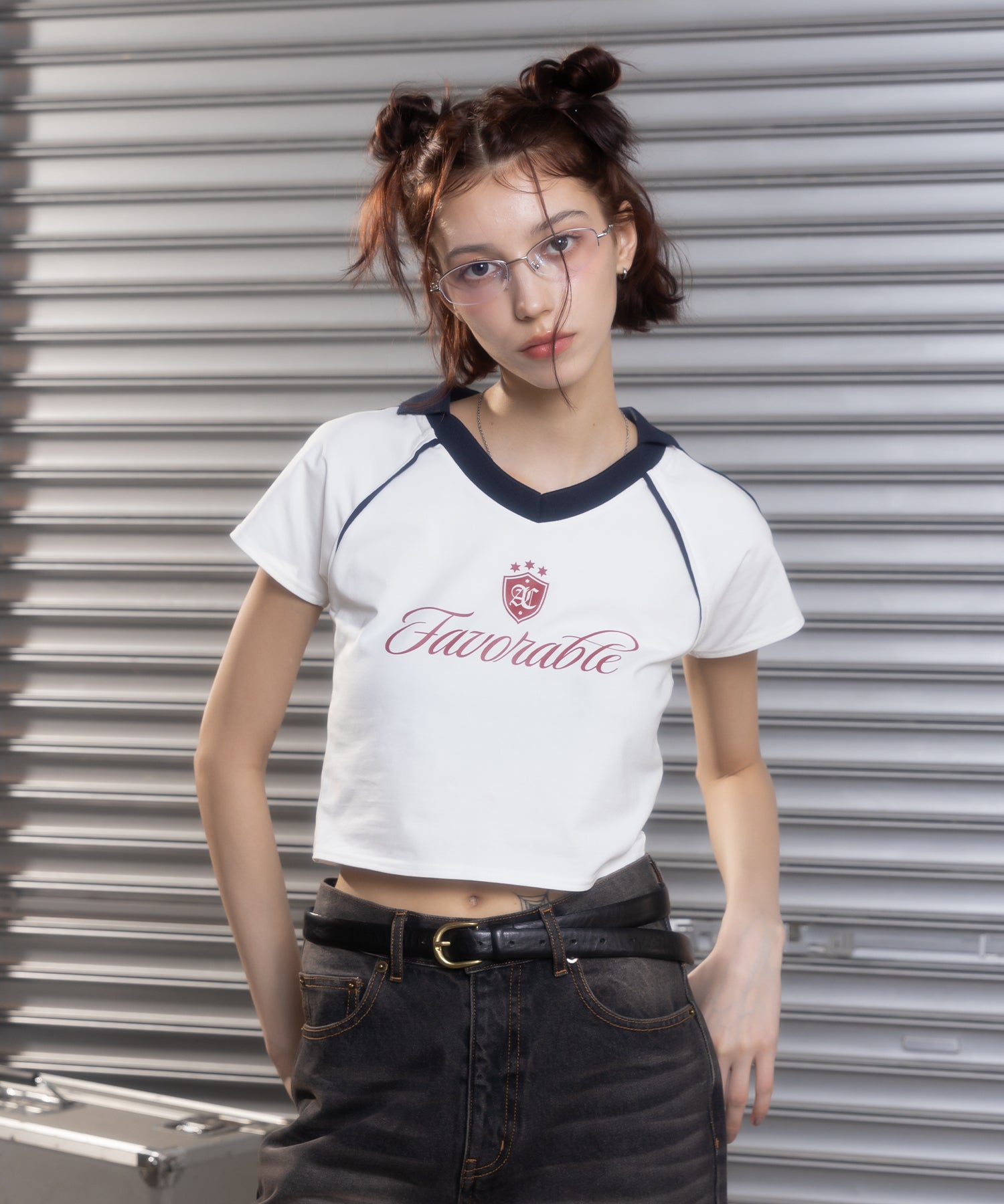 MODEL:172cm/COLOR:WHITE/SIZE:F